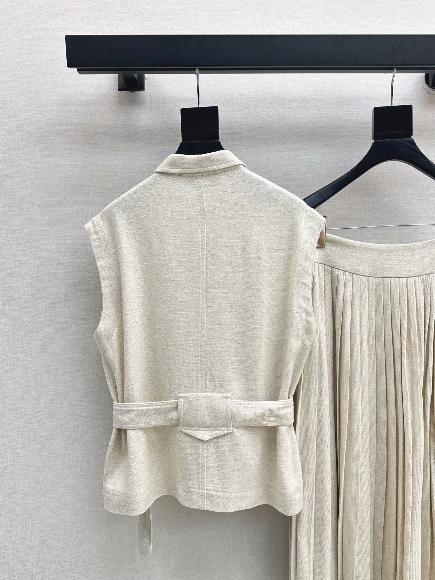 Loro 25ss linen suit