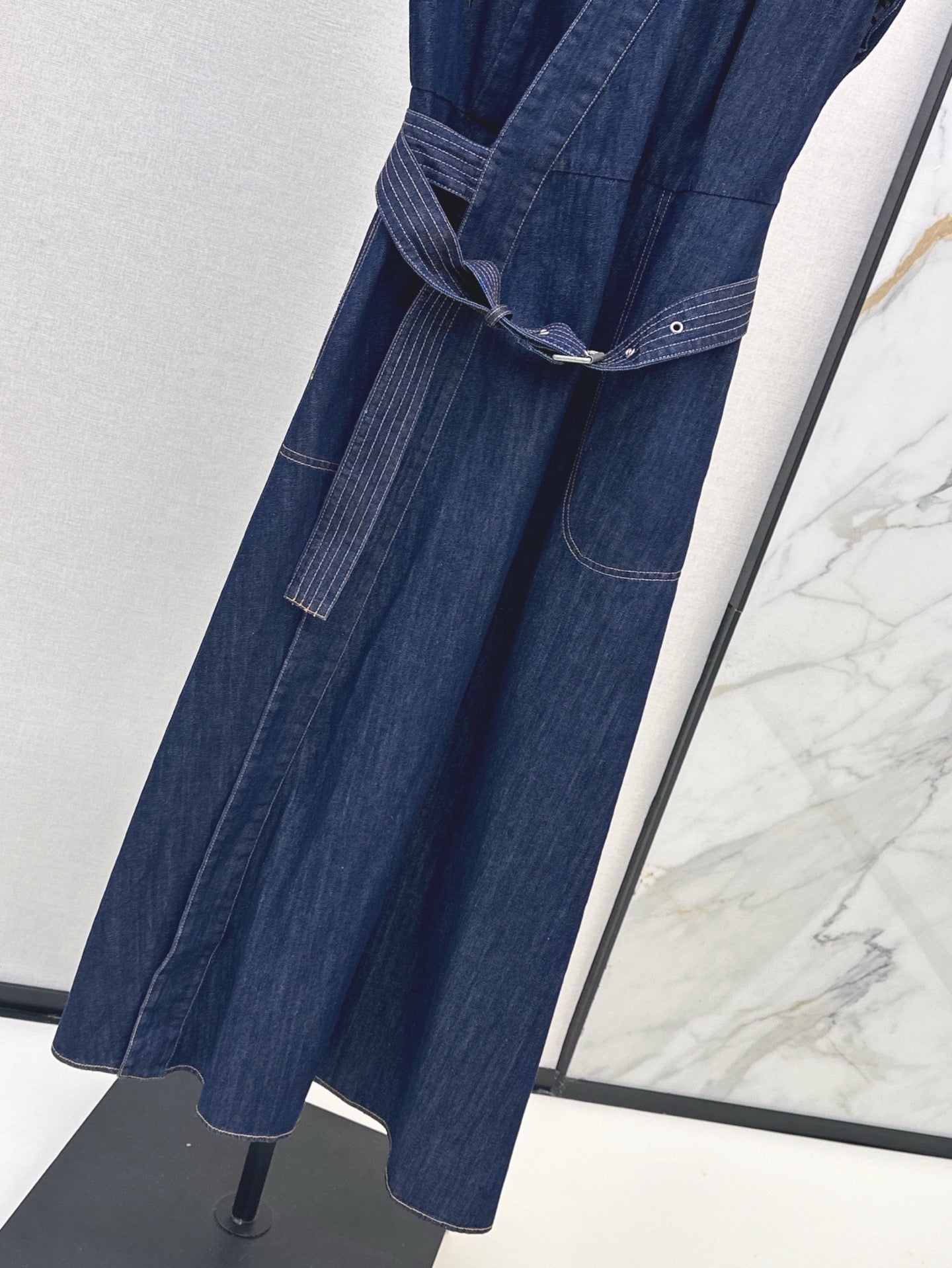 CD 25ss denim dress