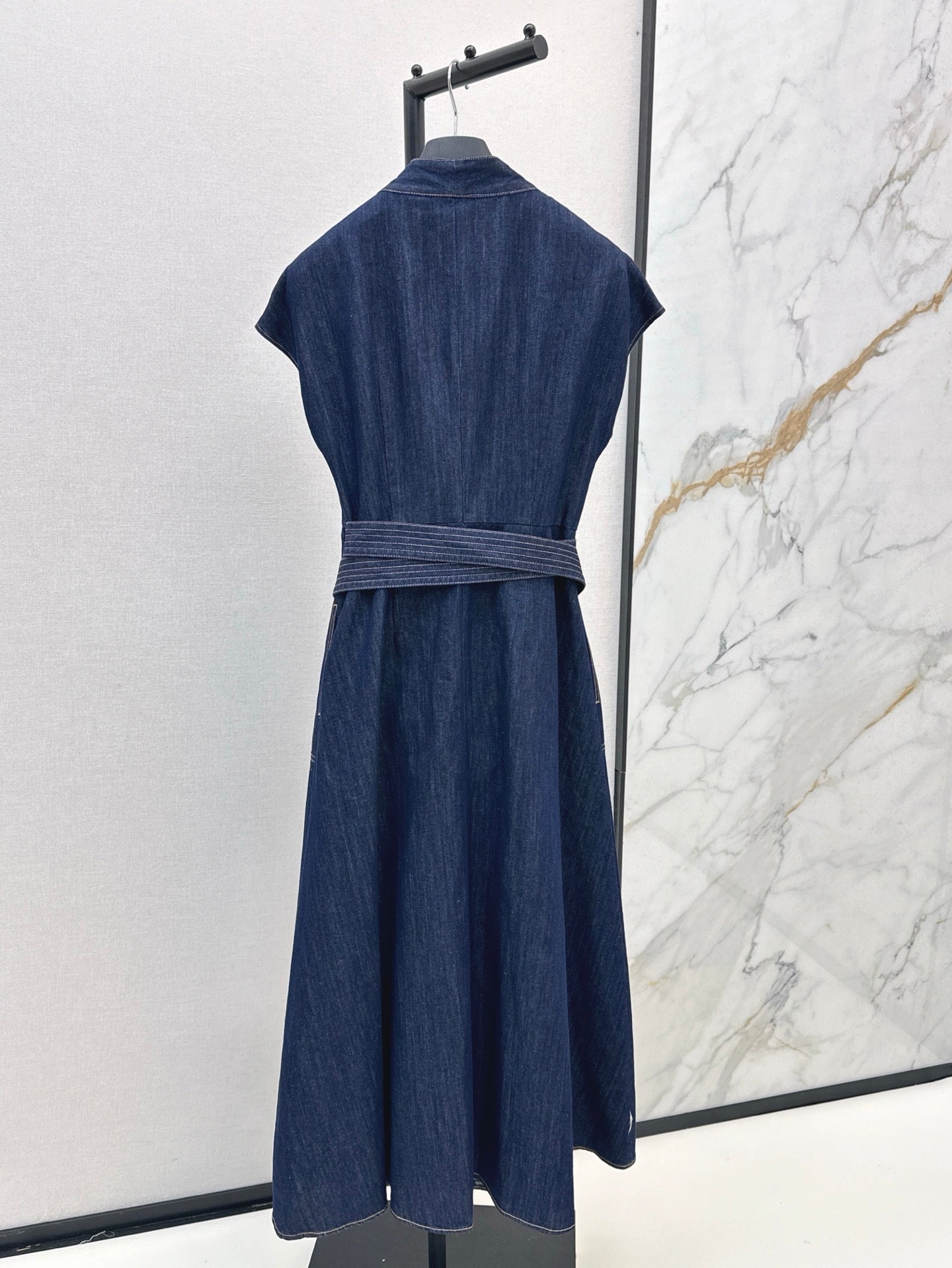 CD 25ss denim dress