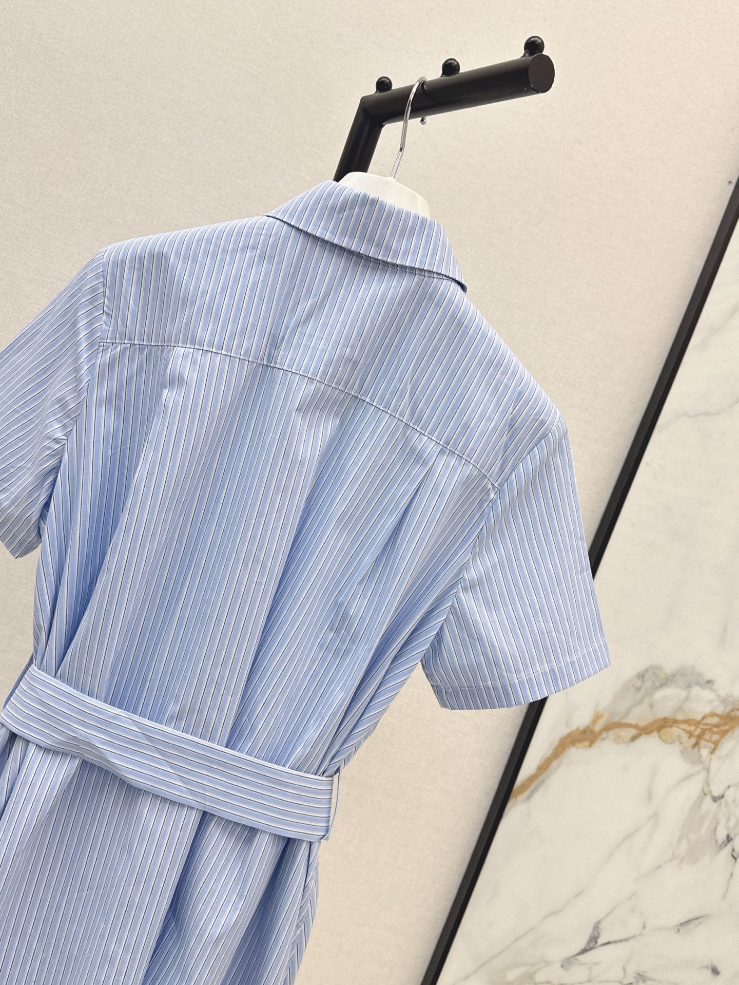 Loe 25ss shirt dress