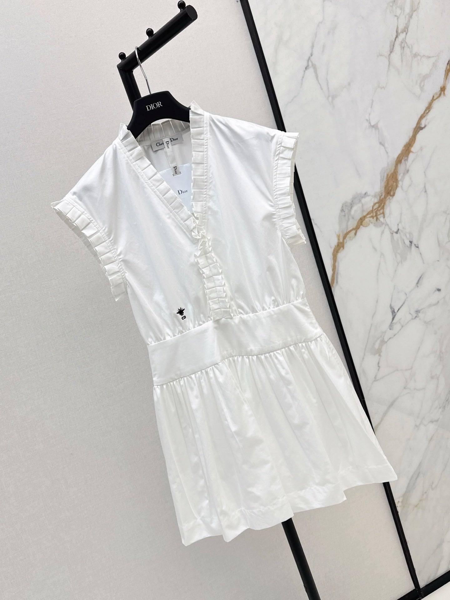 CD 25ss ruffle sleeveless dress