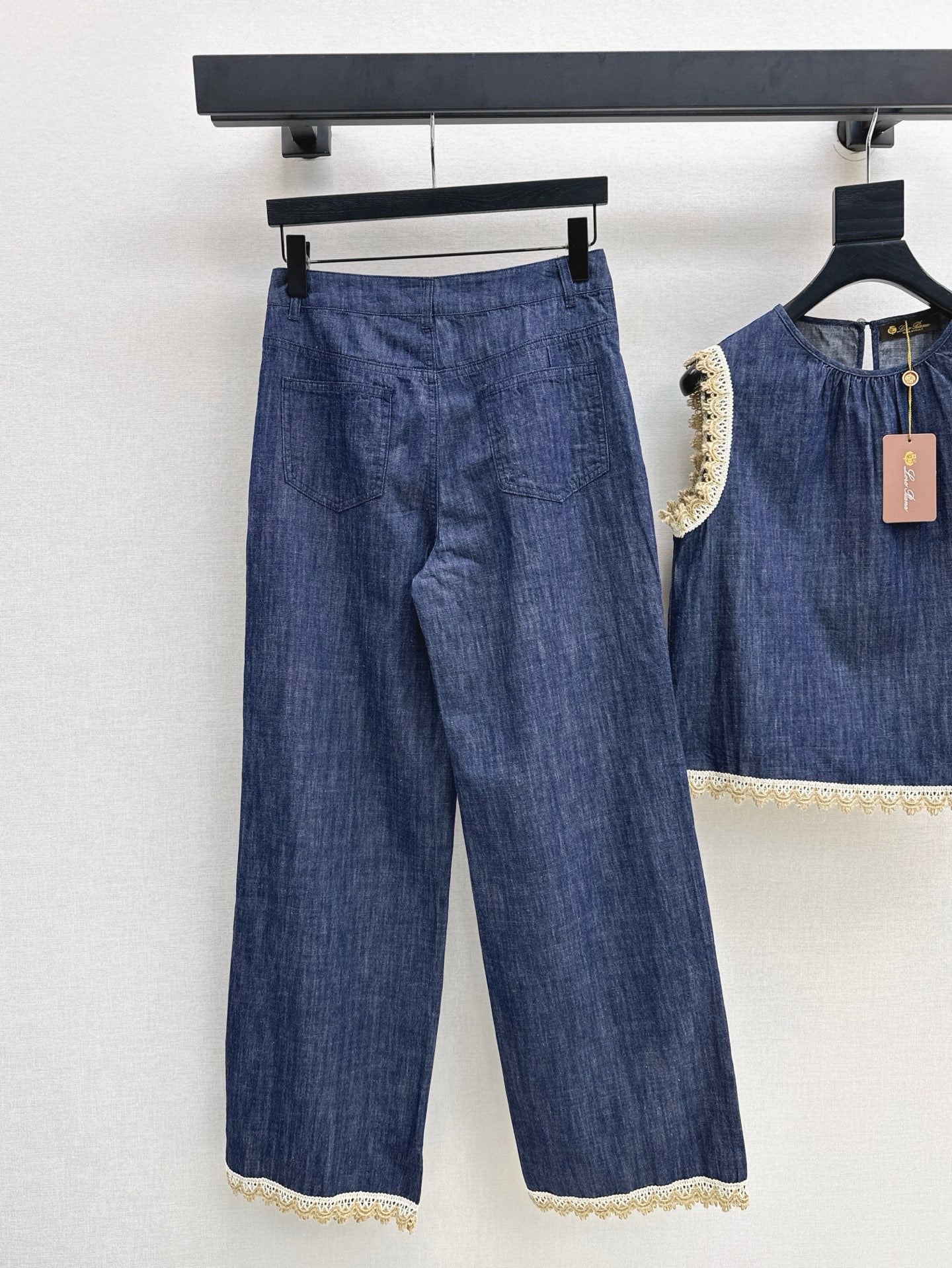 Loro 25SS lace jeans