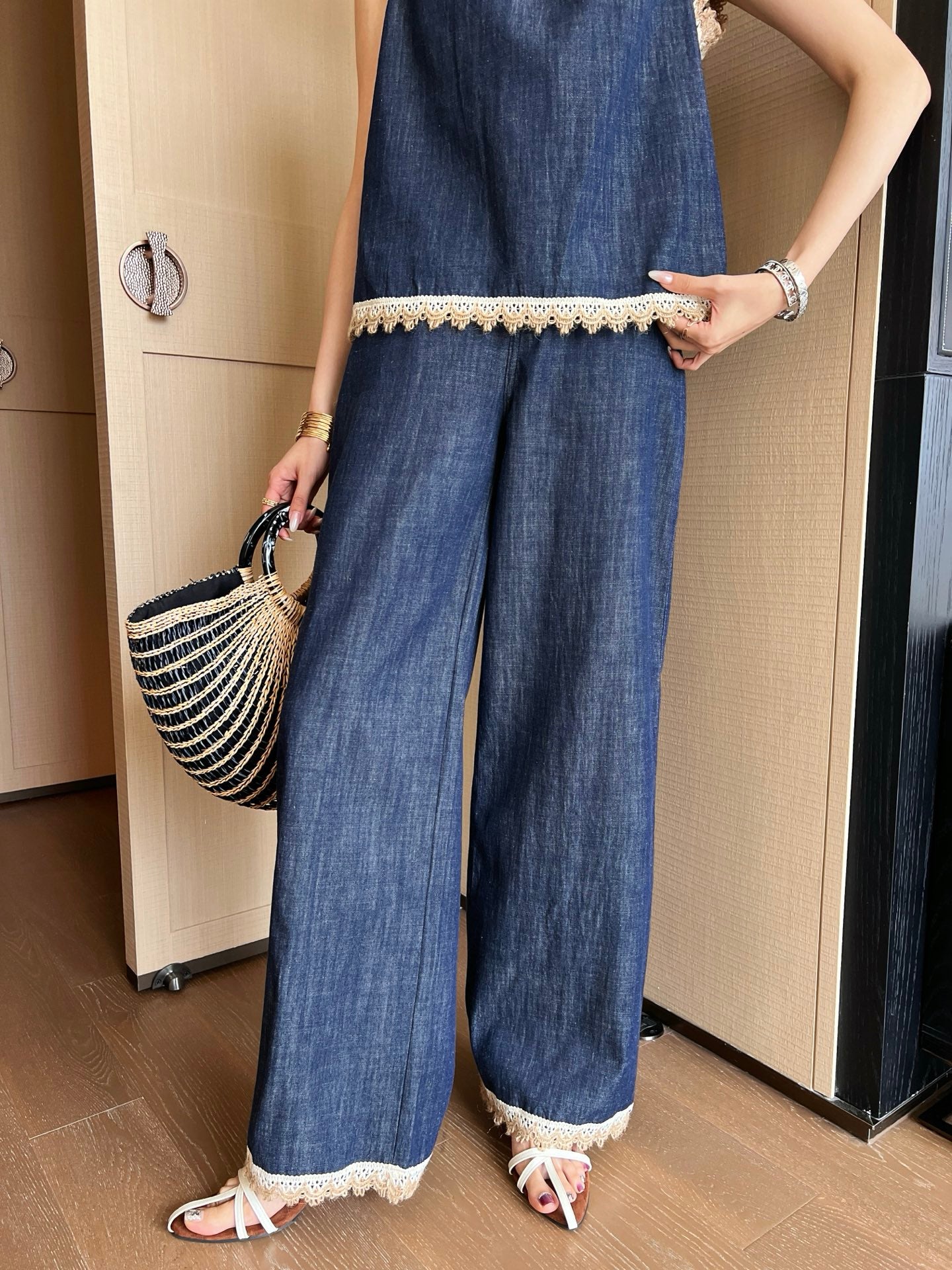 Loro 25SS lace jeans