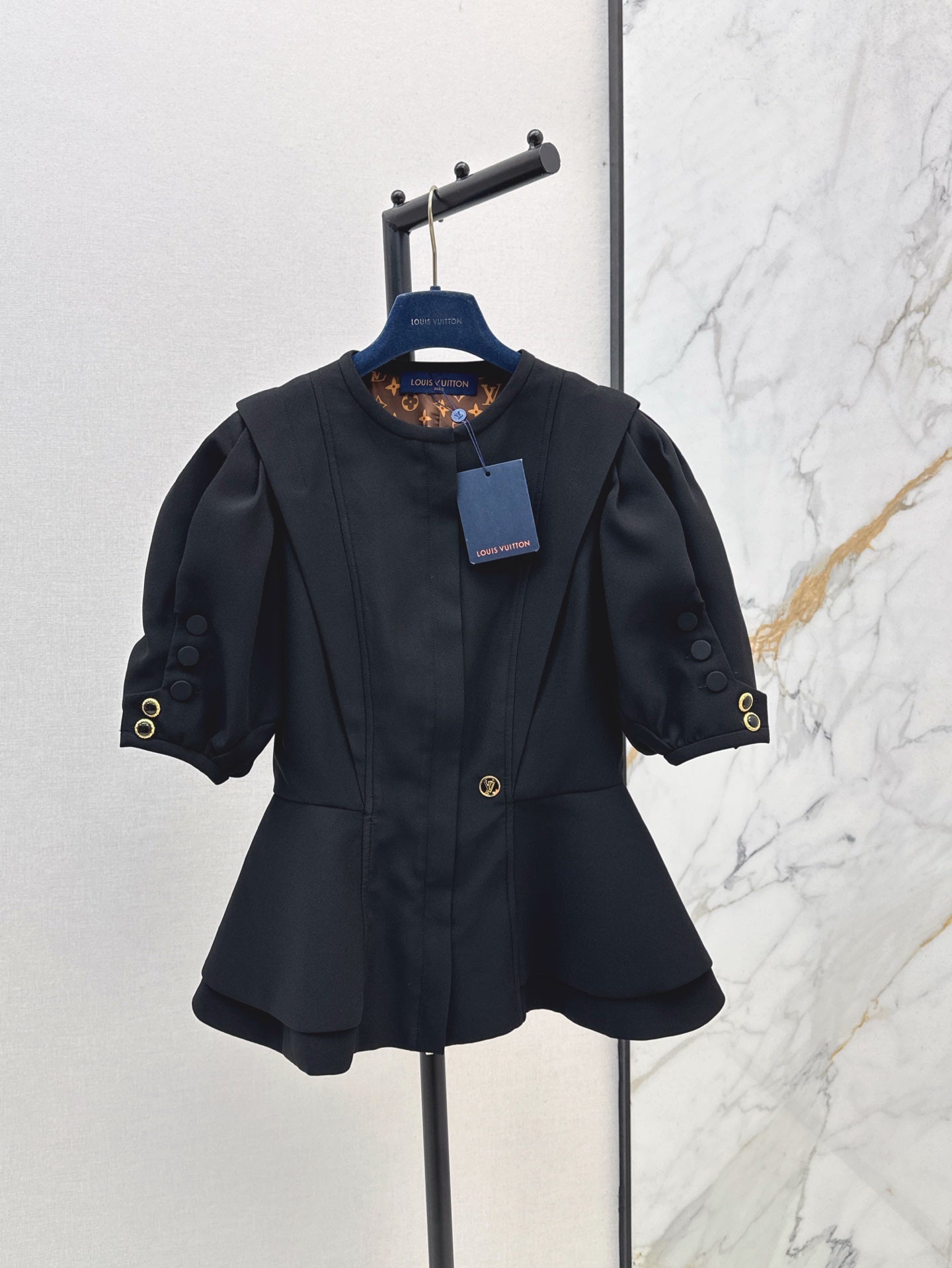 Louis 25ss ruffle coat
