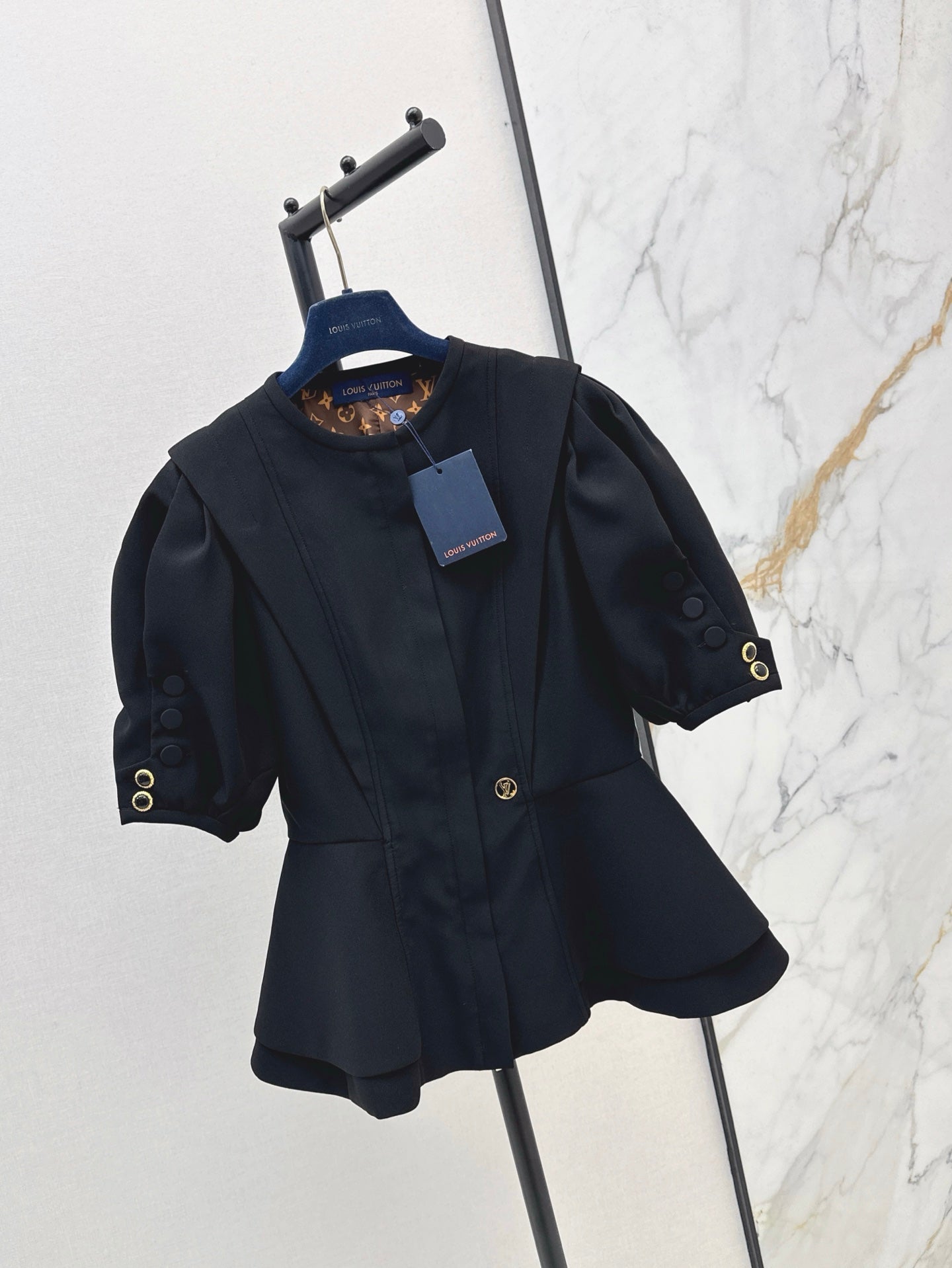 Louis 25ss ruffle coat