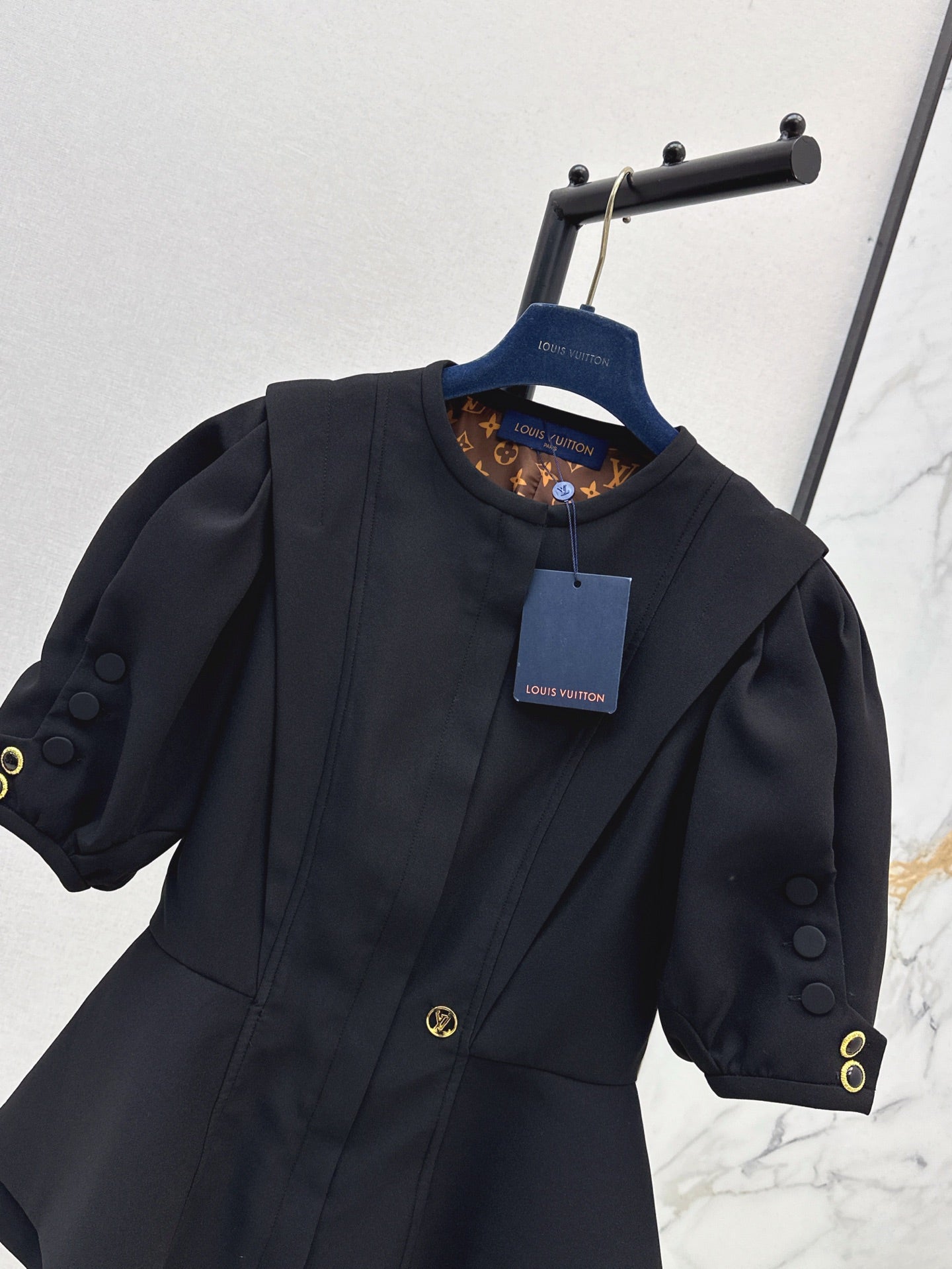 Louis 25ss ruffle coat