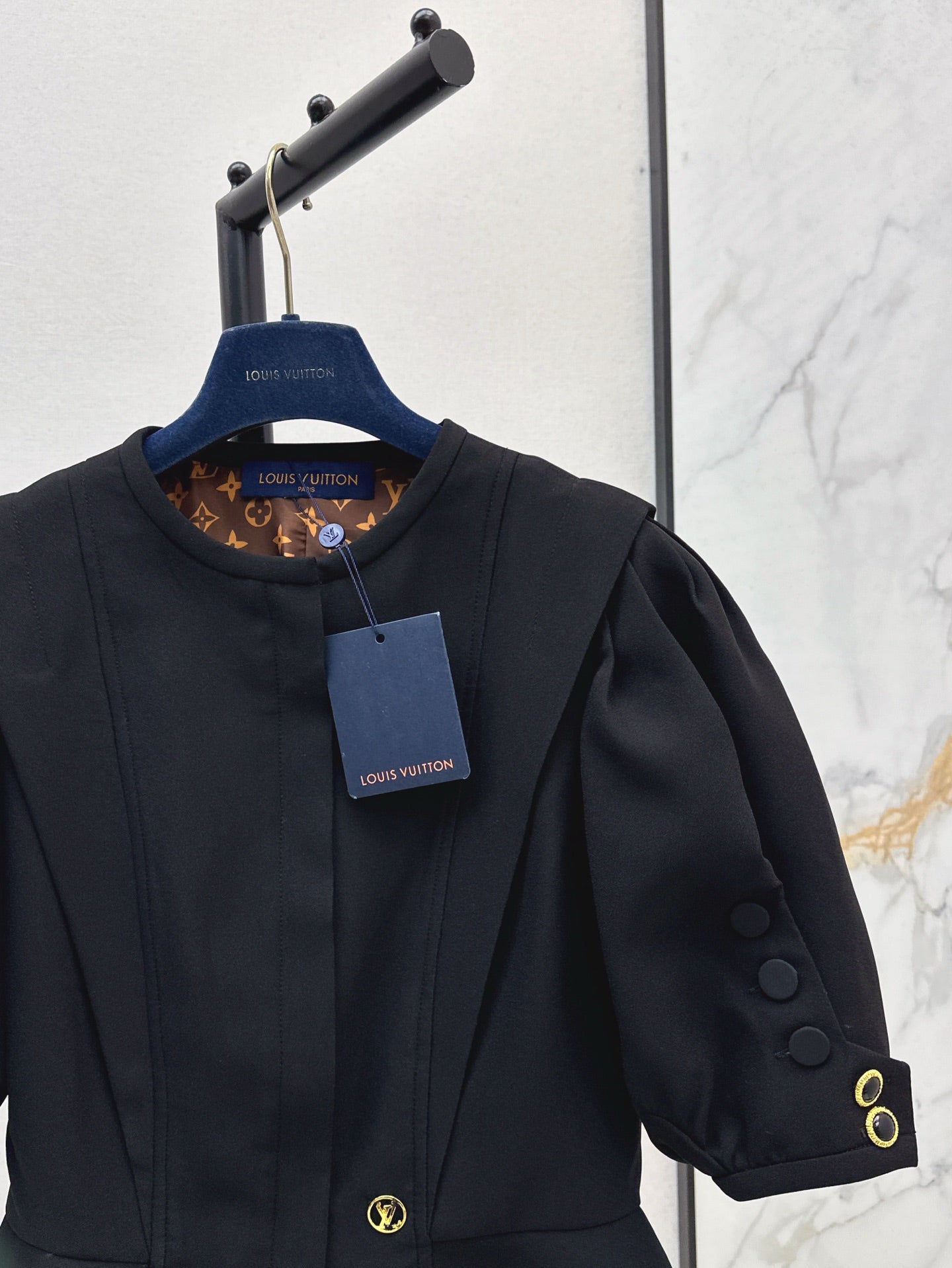 Louis 25ss ruffle coat