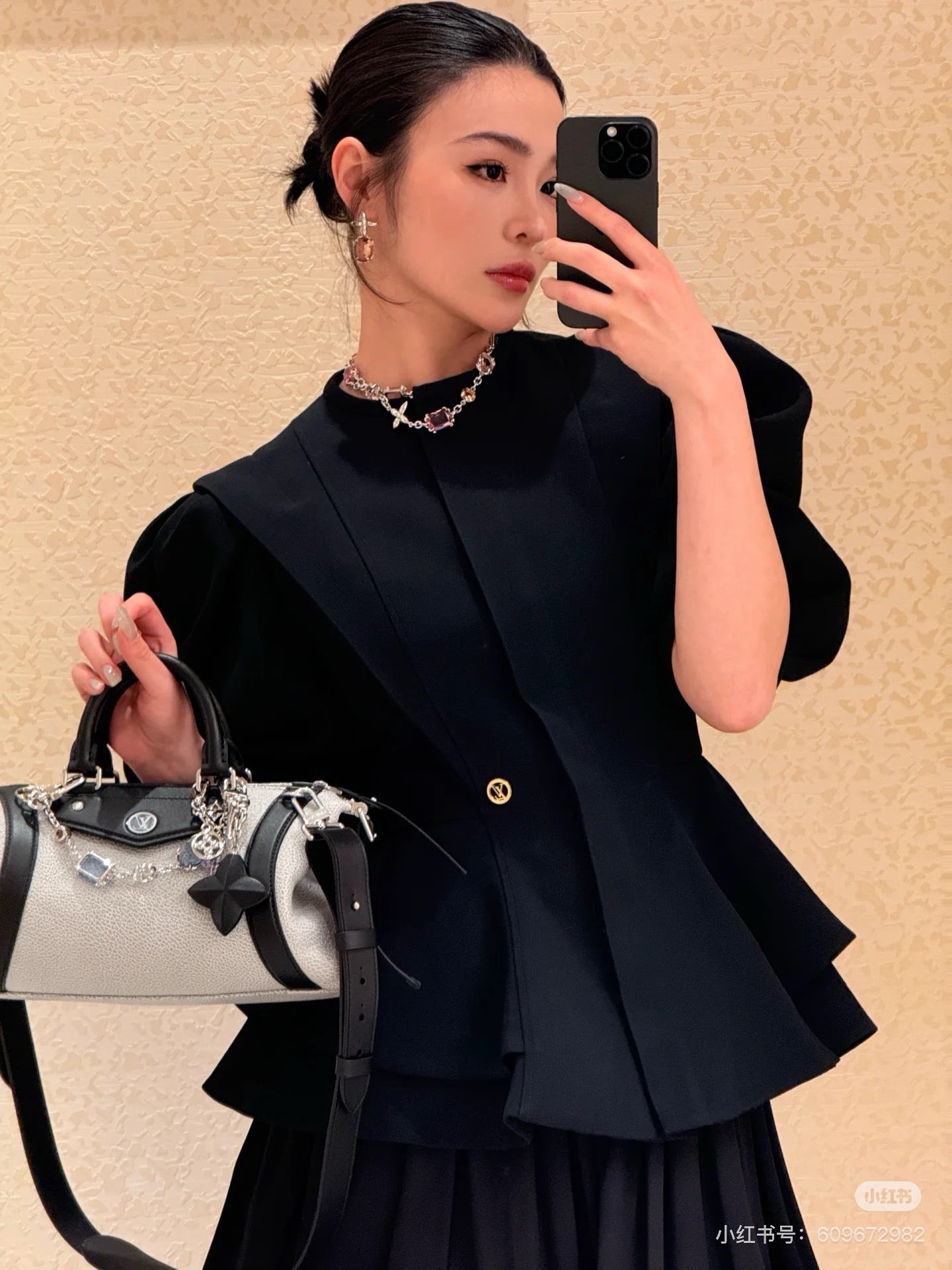 Louis 25ss ruffle coat