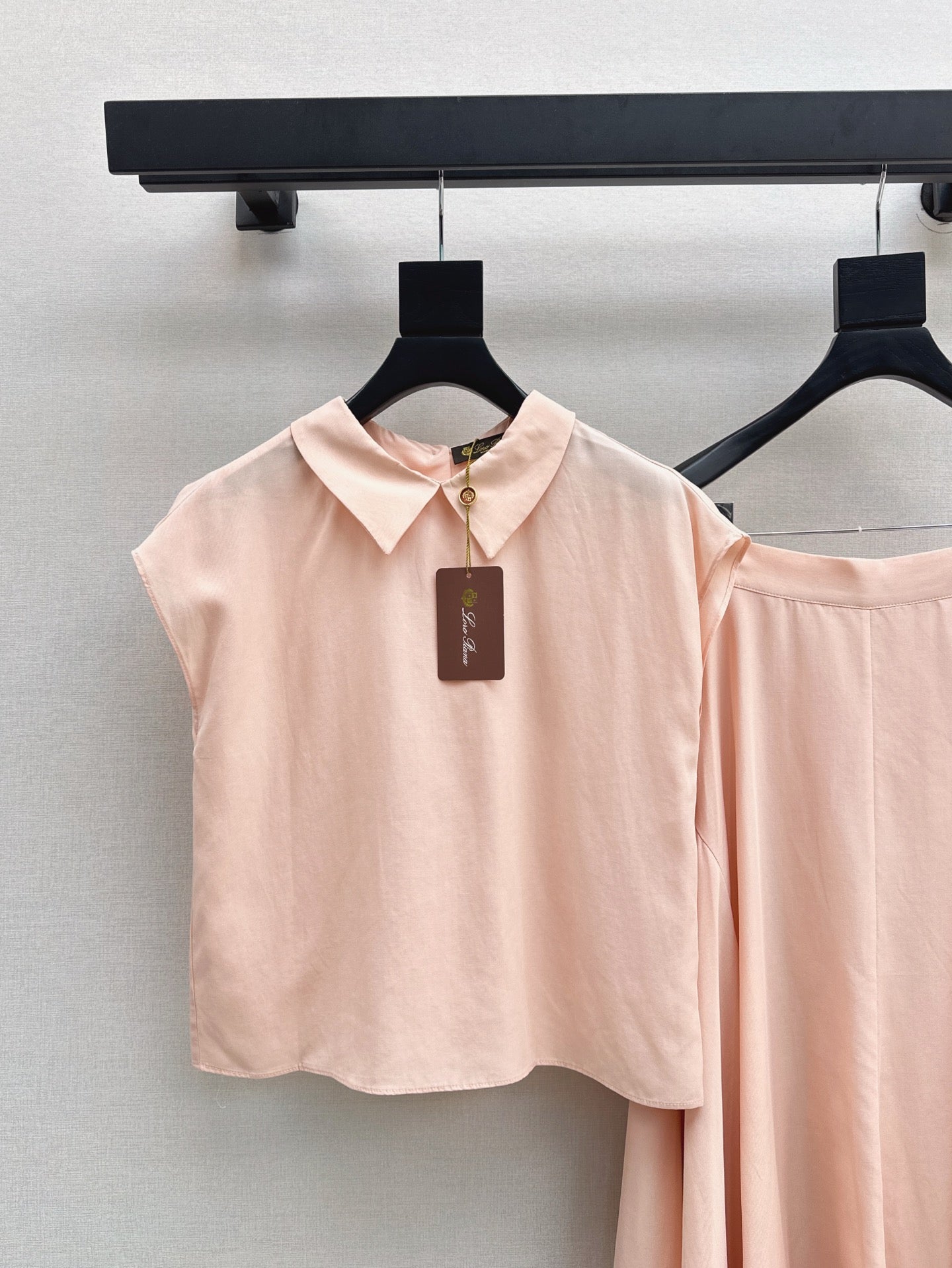Loro 25ss skirt set