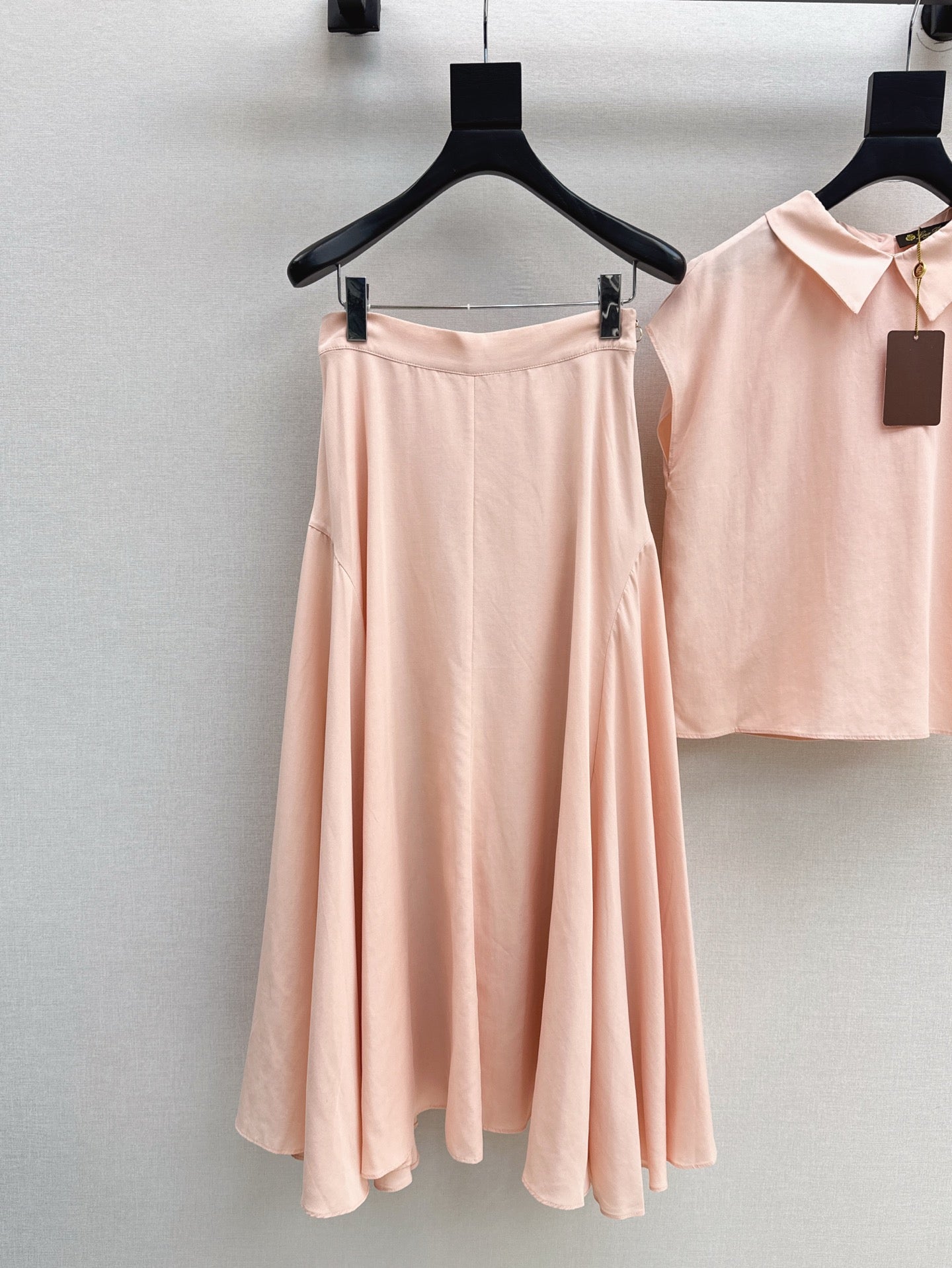 Loro 25ss skirt set