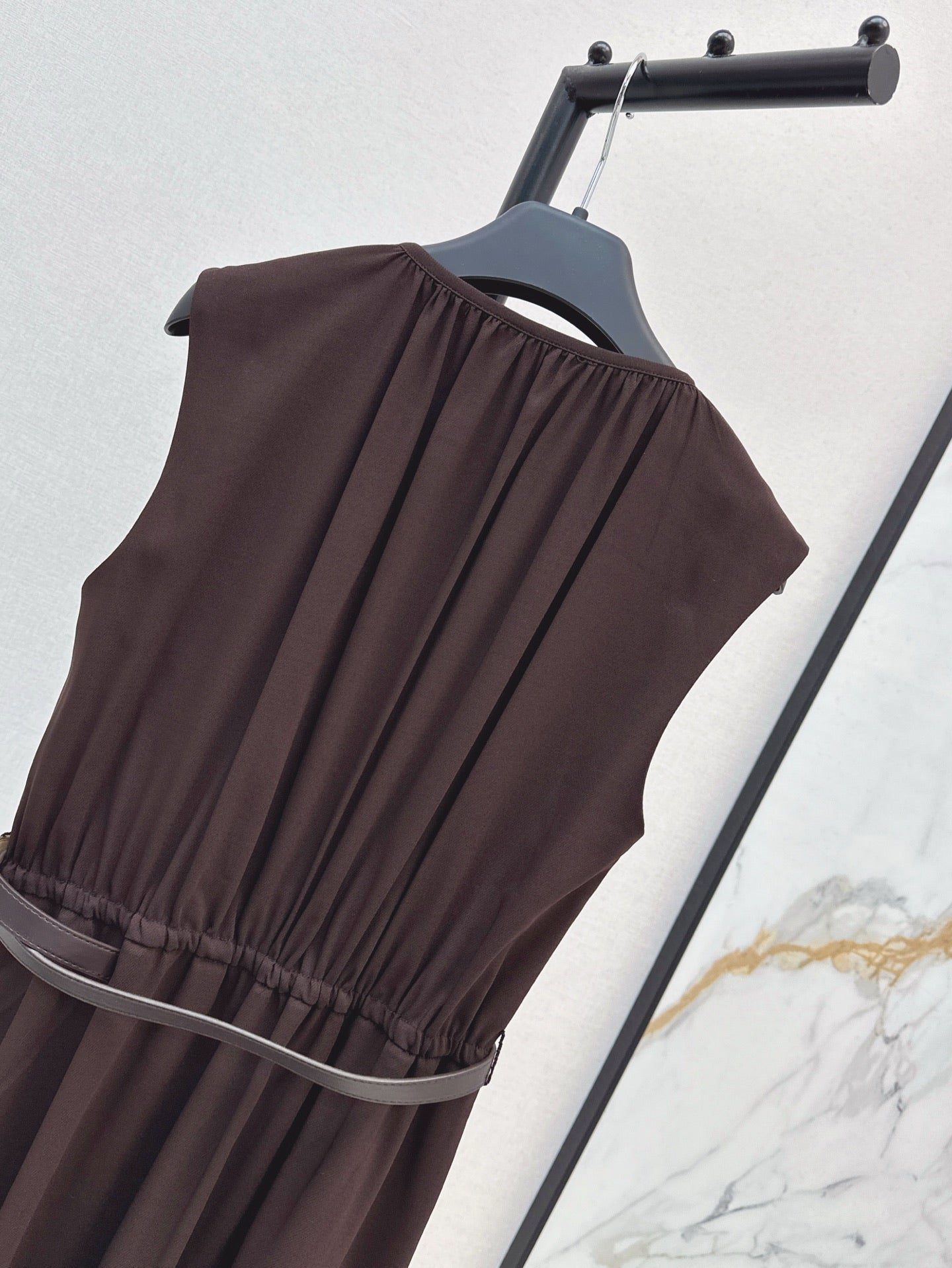 Max 25ss sleeveless dress
