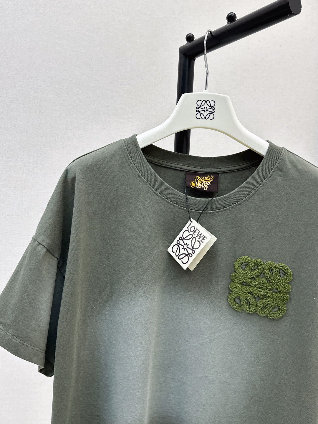 Loe 25ss embroidered t-shirt