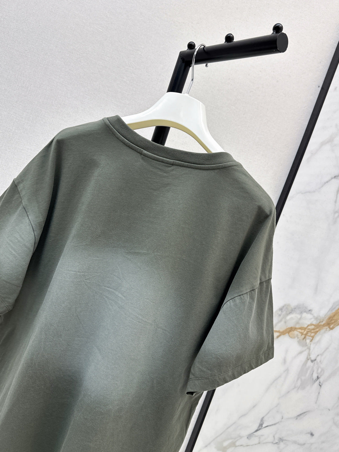 Loe 25ss embroidered t-shirt