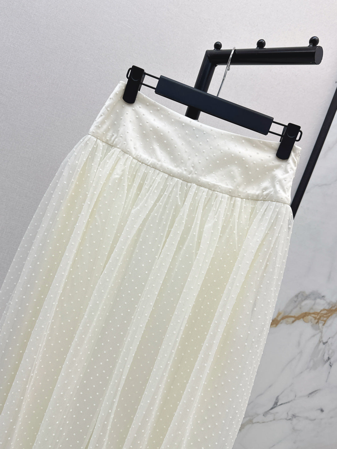 CD 25ss pleated skirt