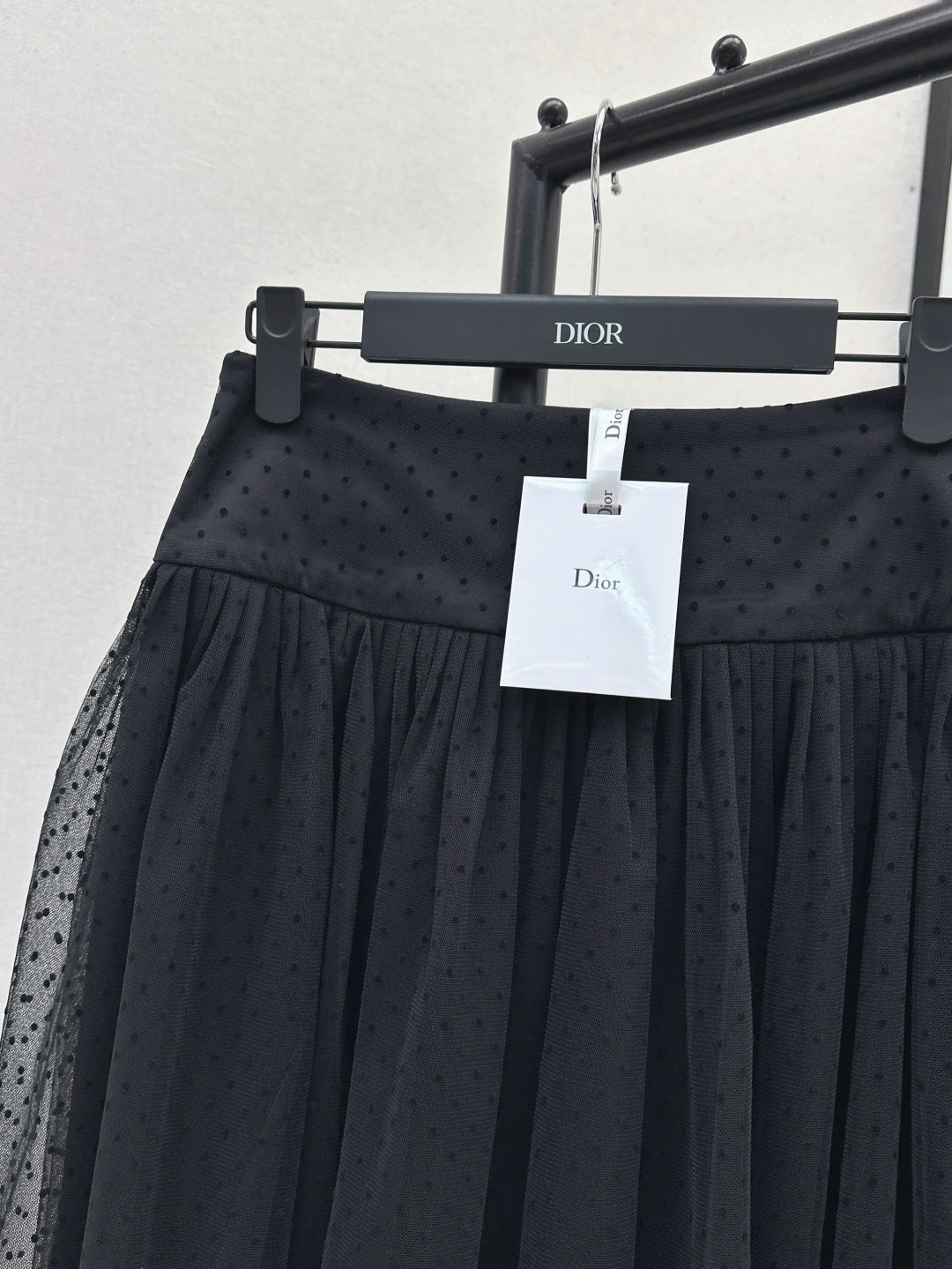 CD 25ss pleated skirt