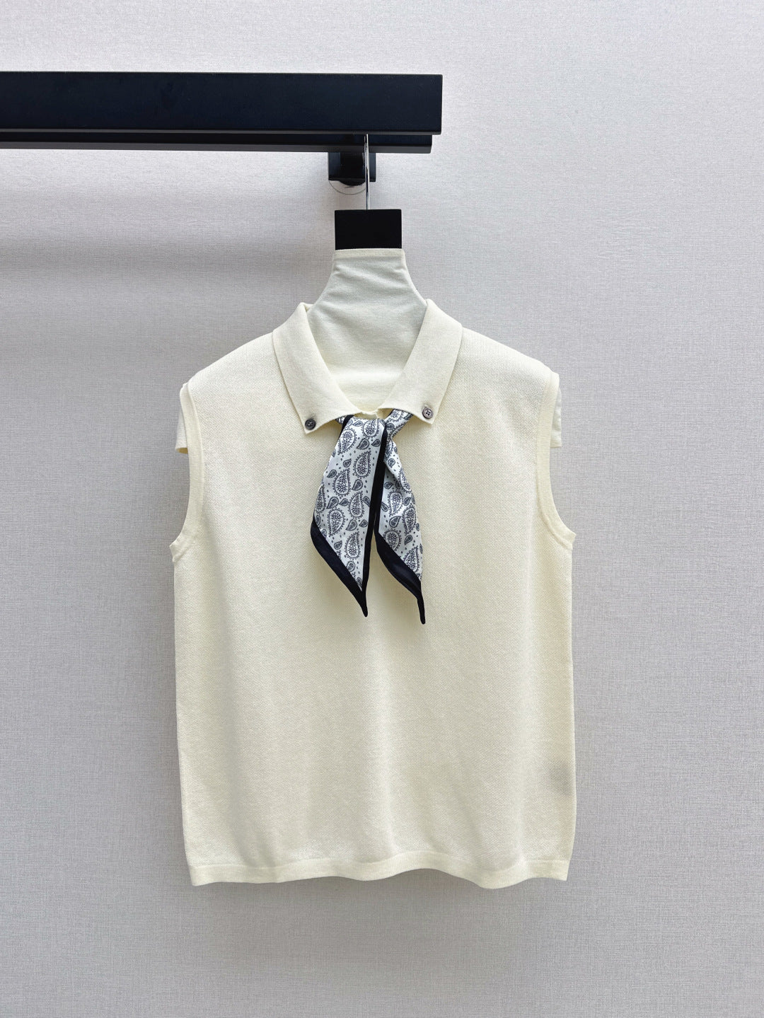 CD 25SS knit vest