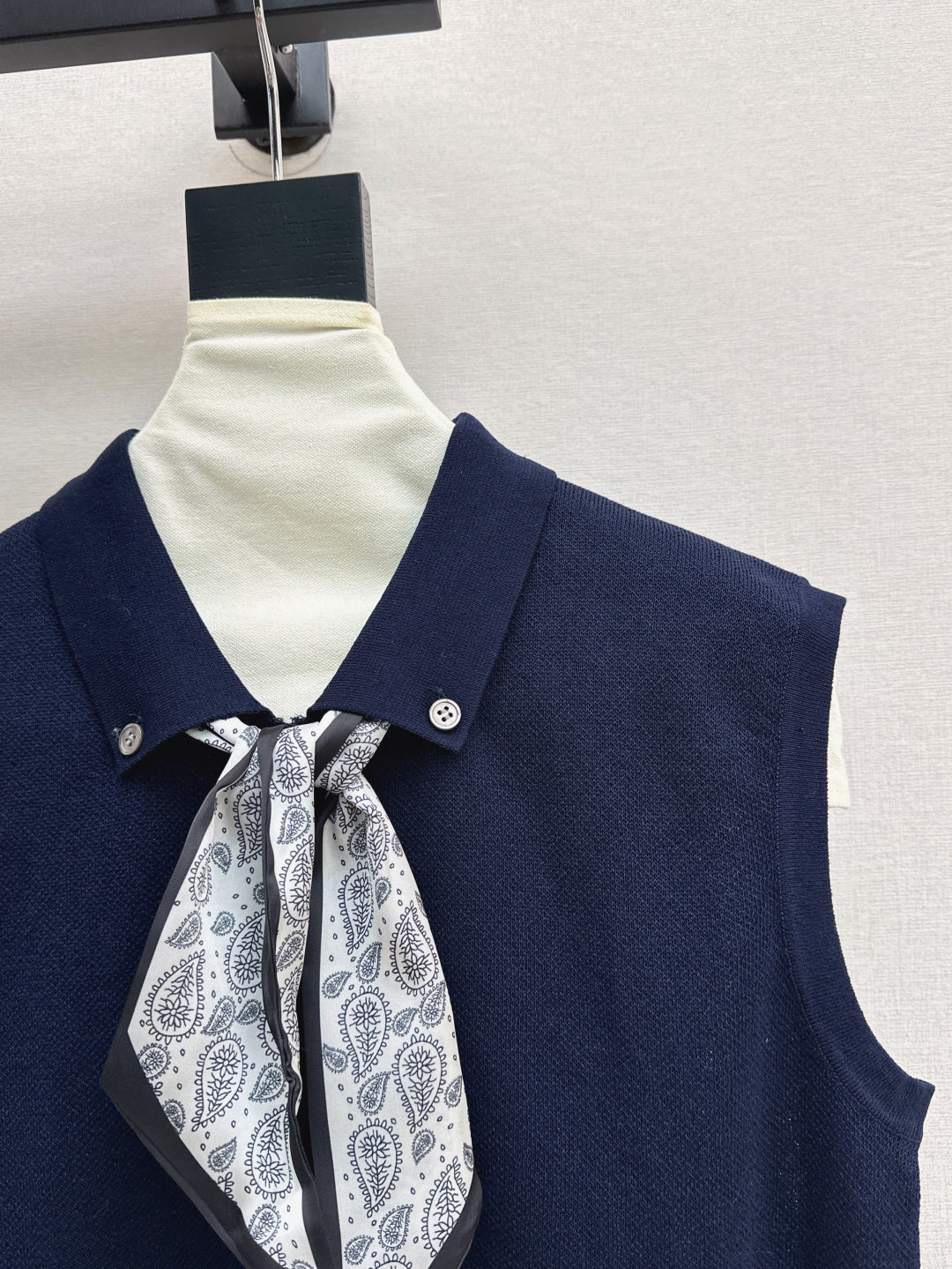 CD 25SS knit vest