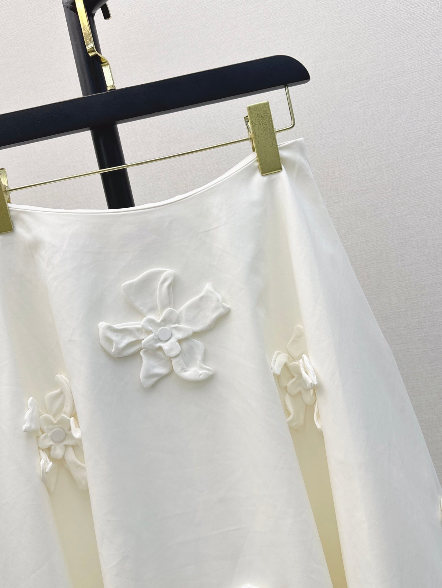 Val 25ss embroidered skirt