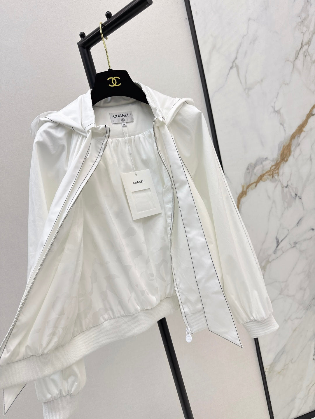Chan 25ss hooded jacket