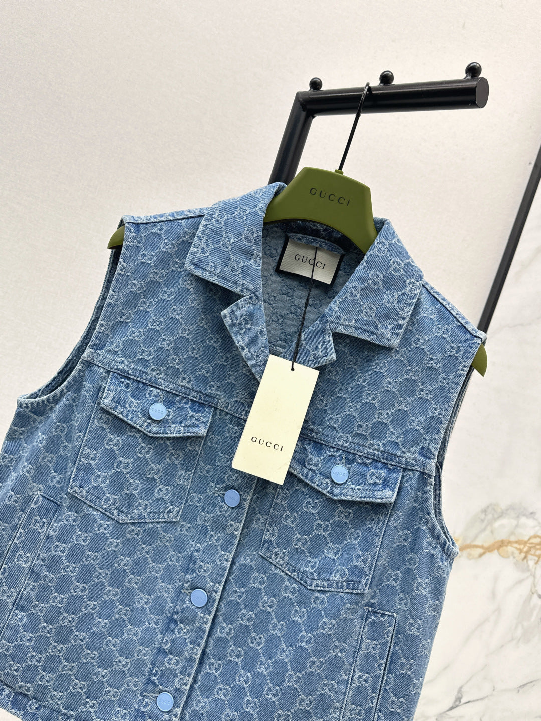 Guc 25ss jacquard vest