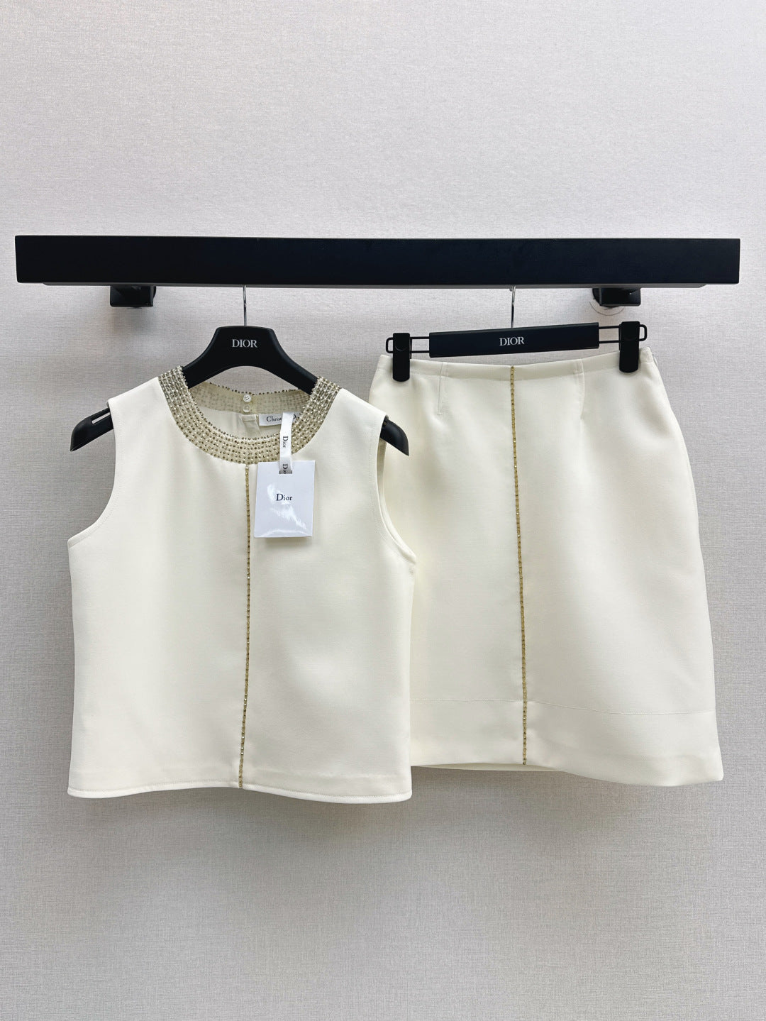CD 25SS beaded suit