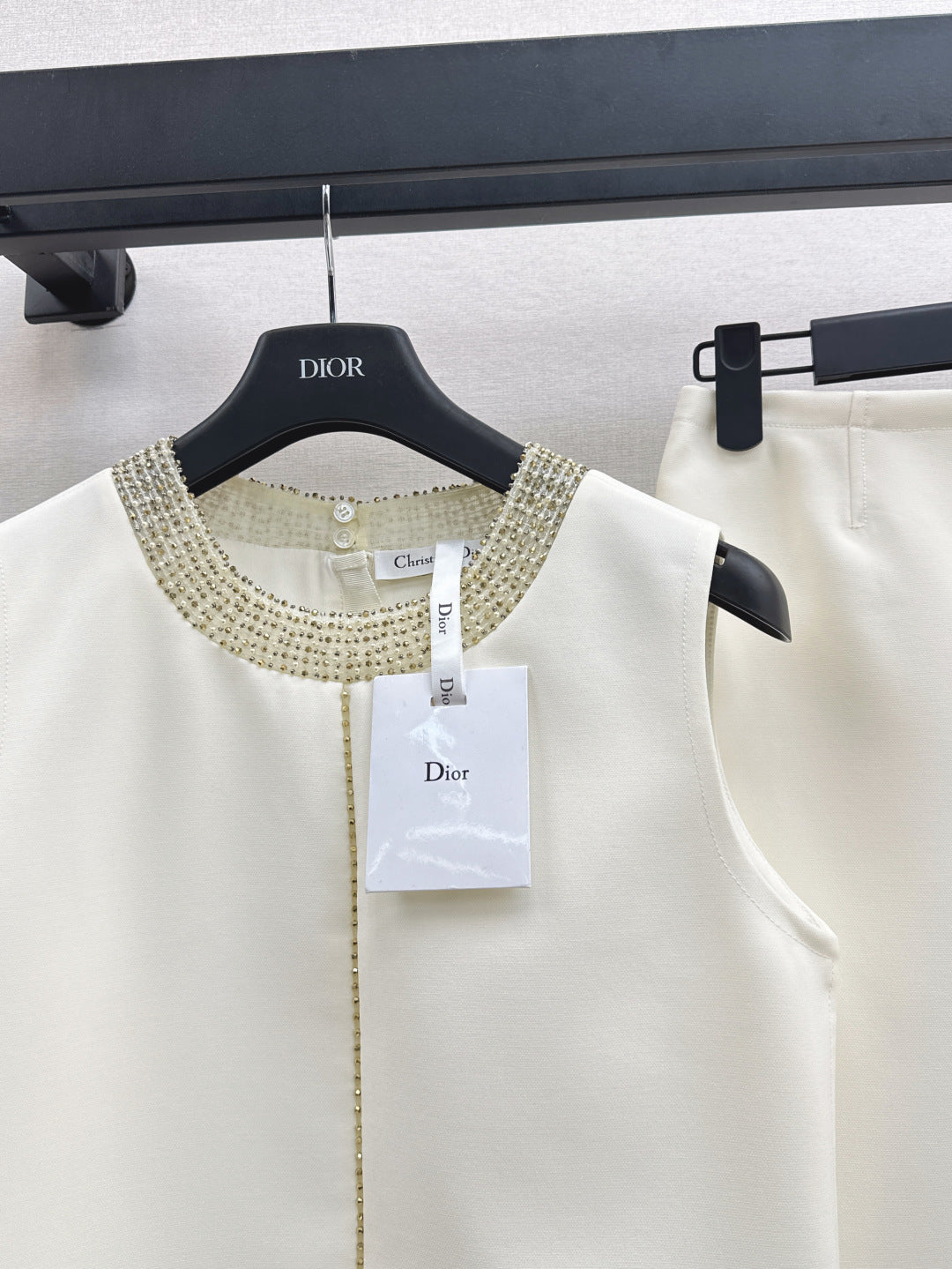 CD 25SS beaded suit