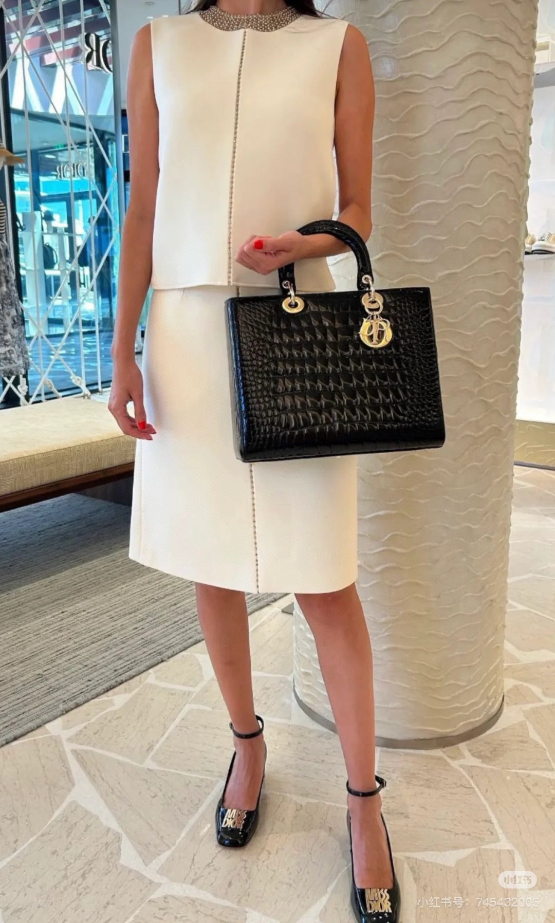 CD 25SS beaded suit