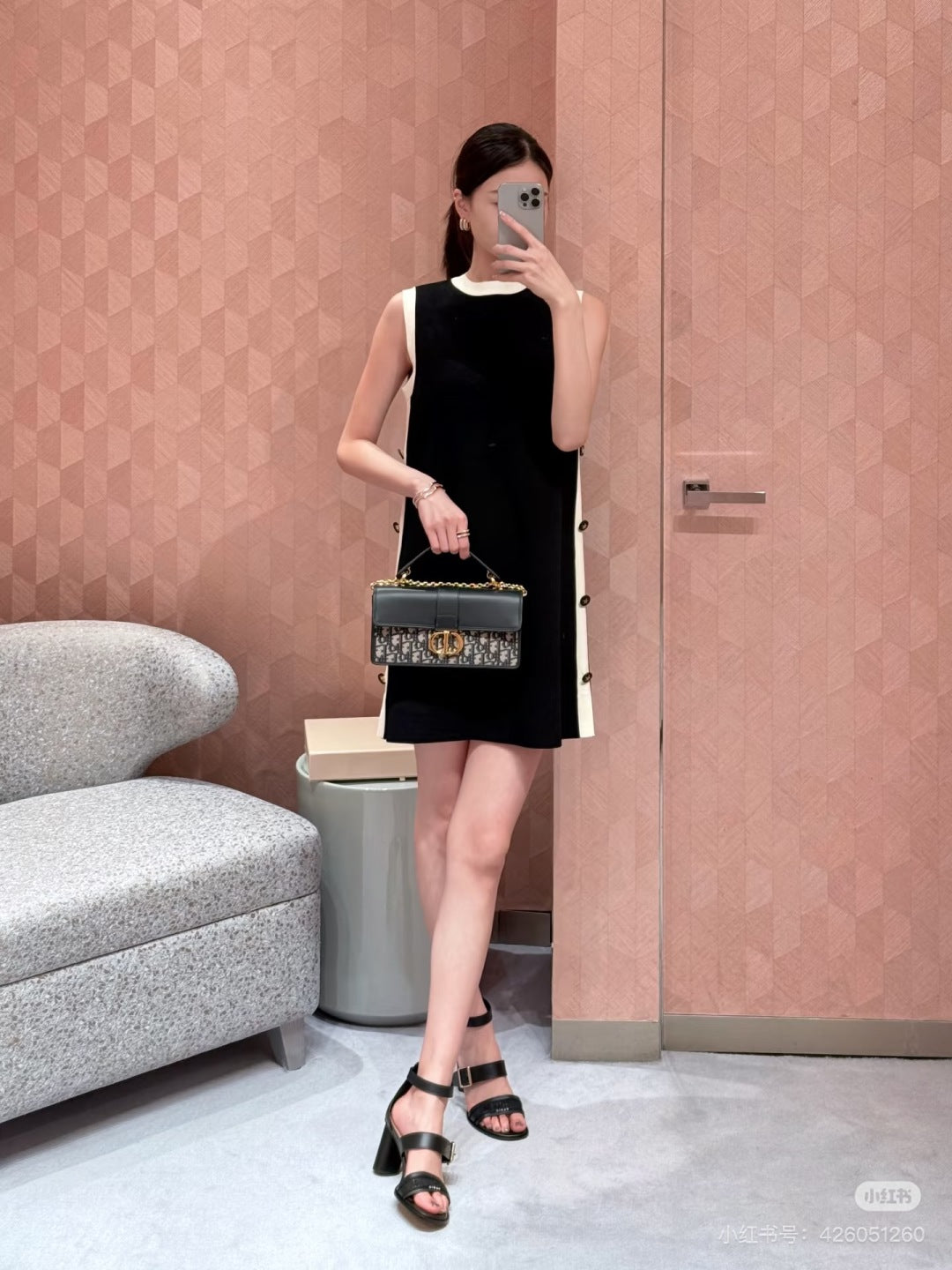 CD 25ss sleeveless dress