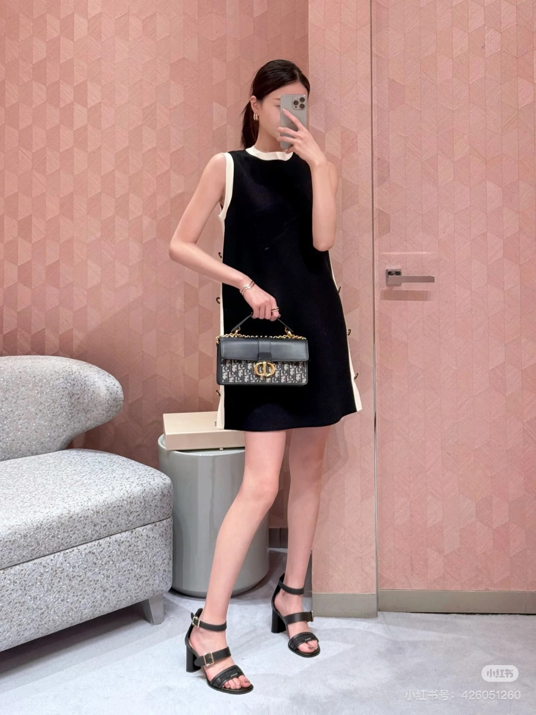 CD 25ss sleeveless dress