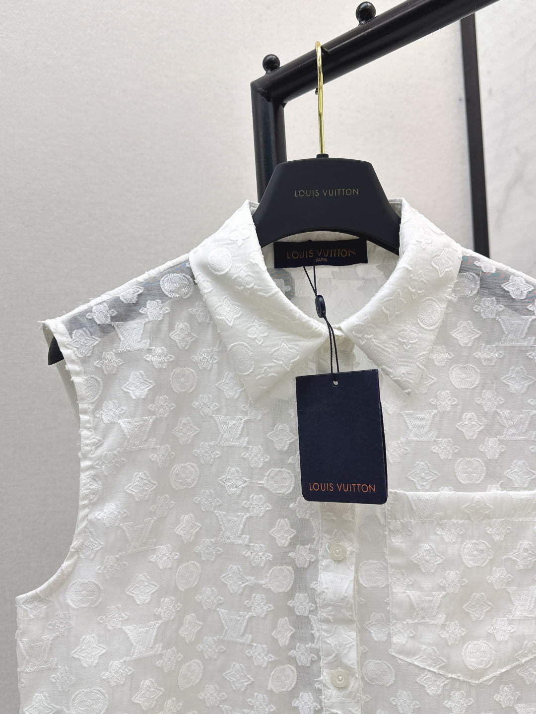 Louis 25ss lace vest