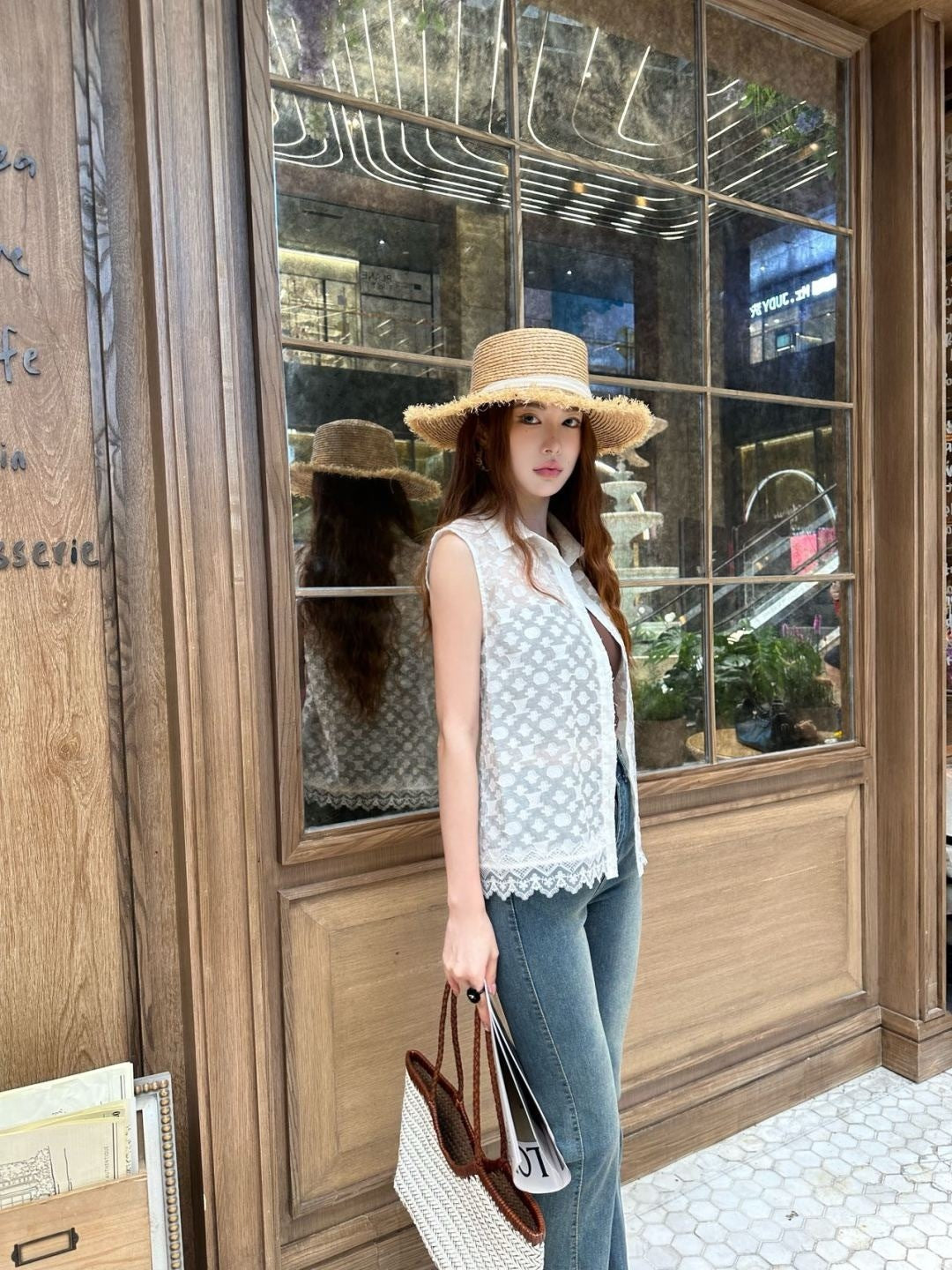 Louis 25ss lace vest