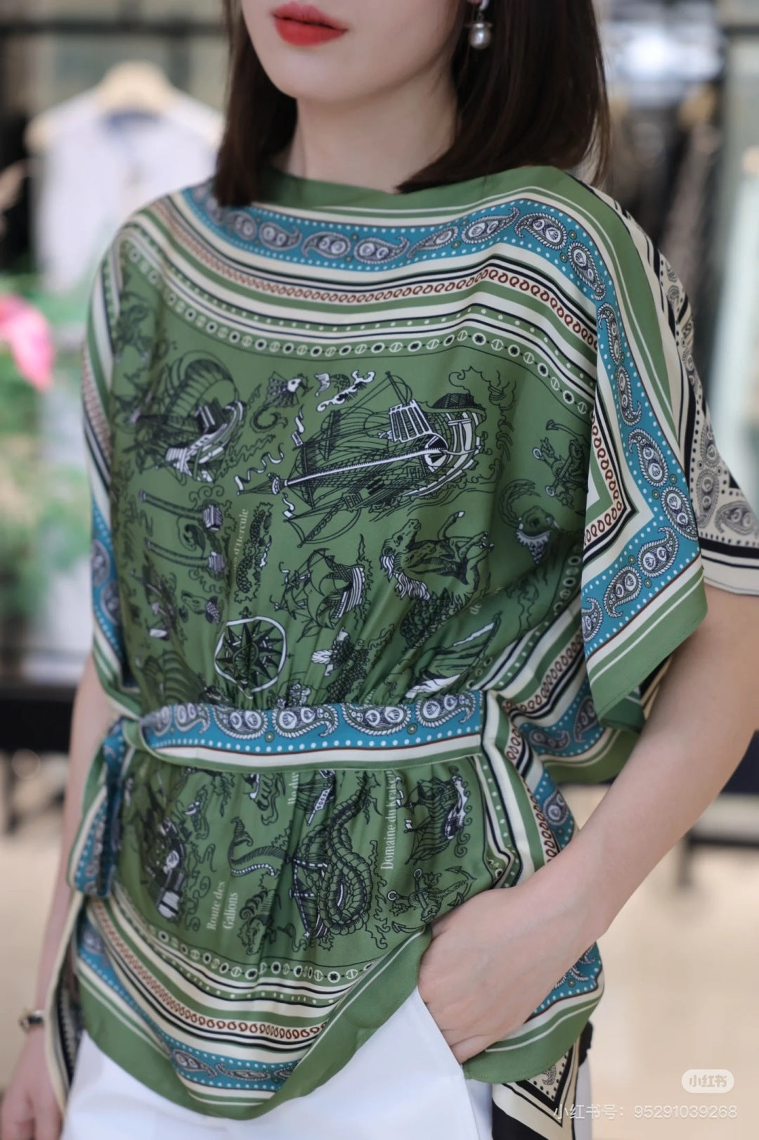 Loro 25ss silk cape top