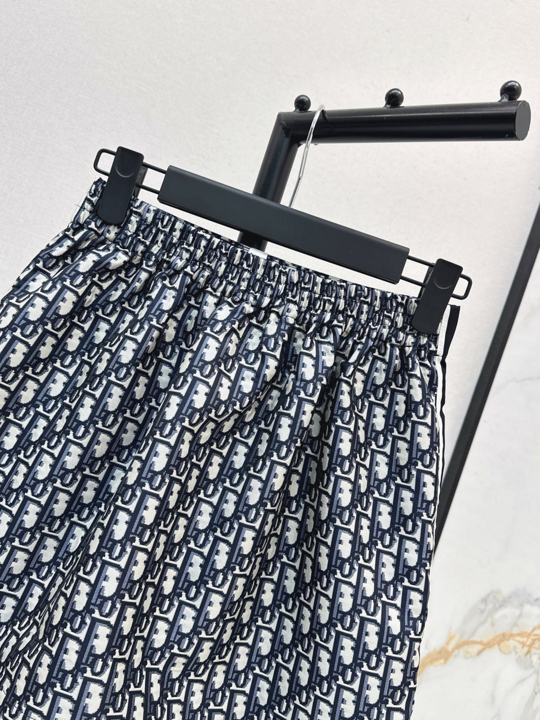 CD 25ss monogram skirt