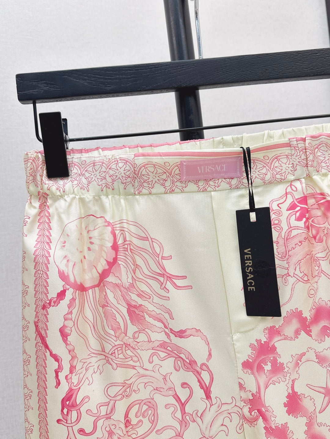 Vers 25ss silk pants