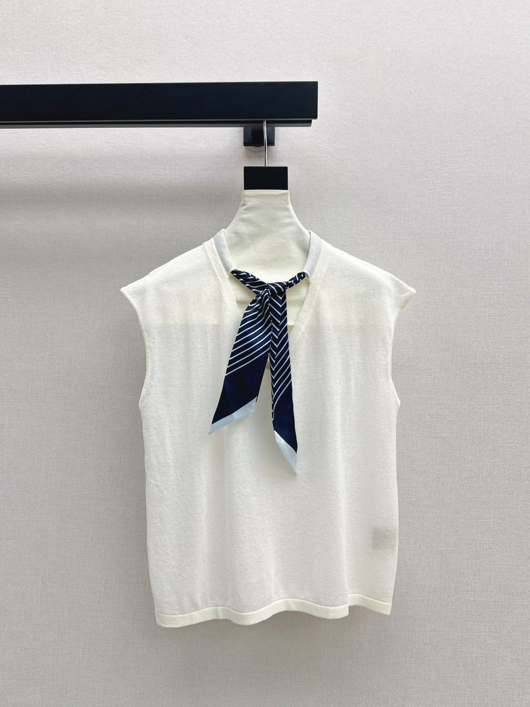 CD 25SS knit vest