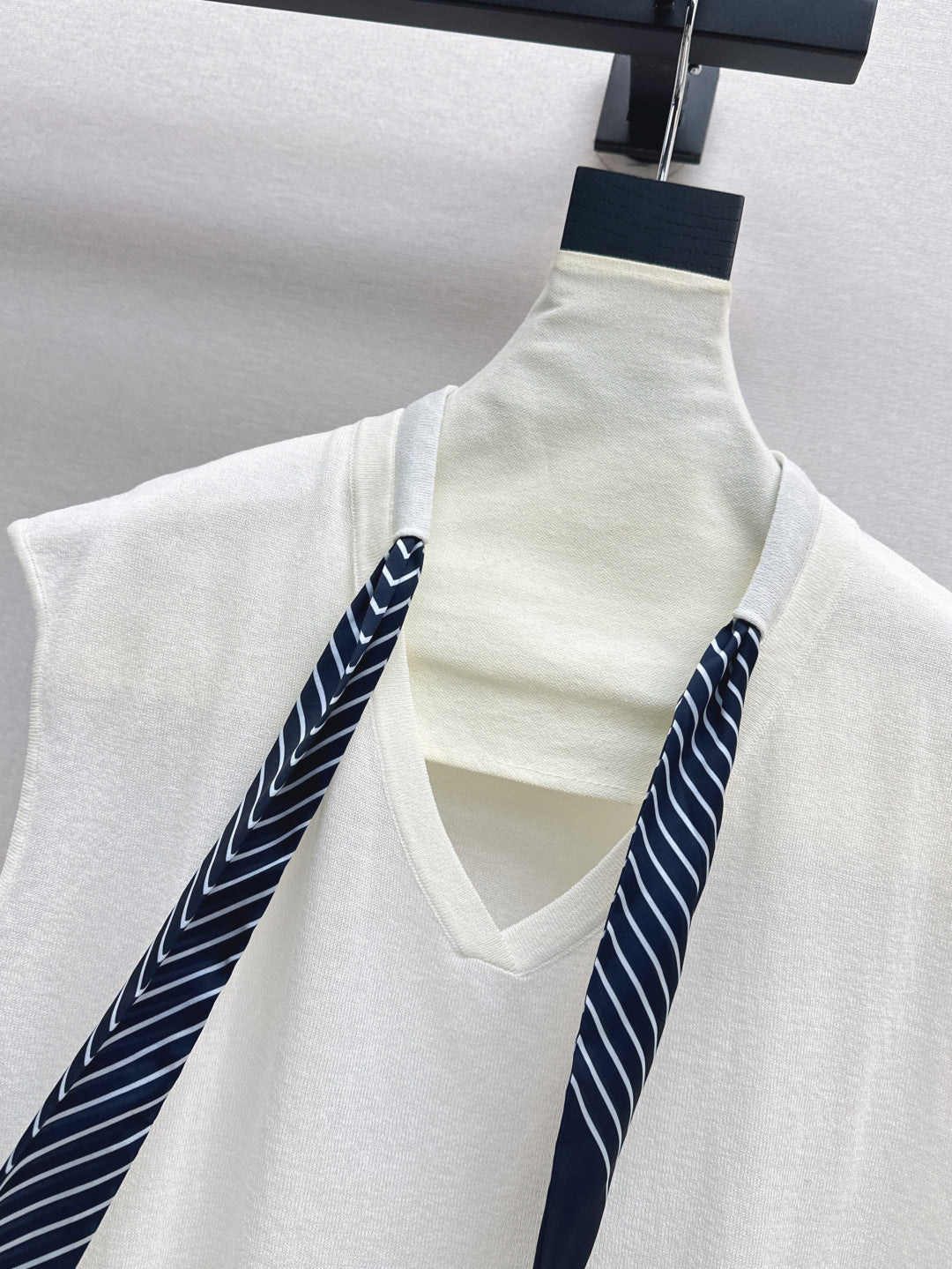 CD 25SS knit vest