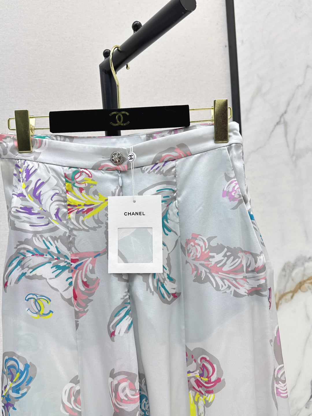 Chan 25ss silk pants