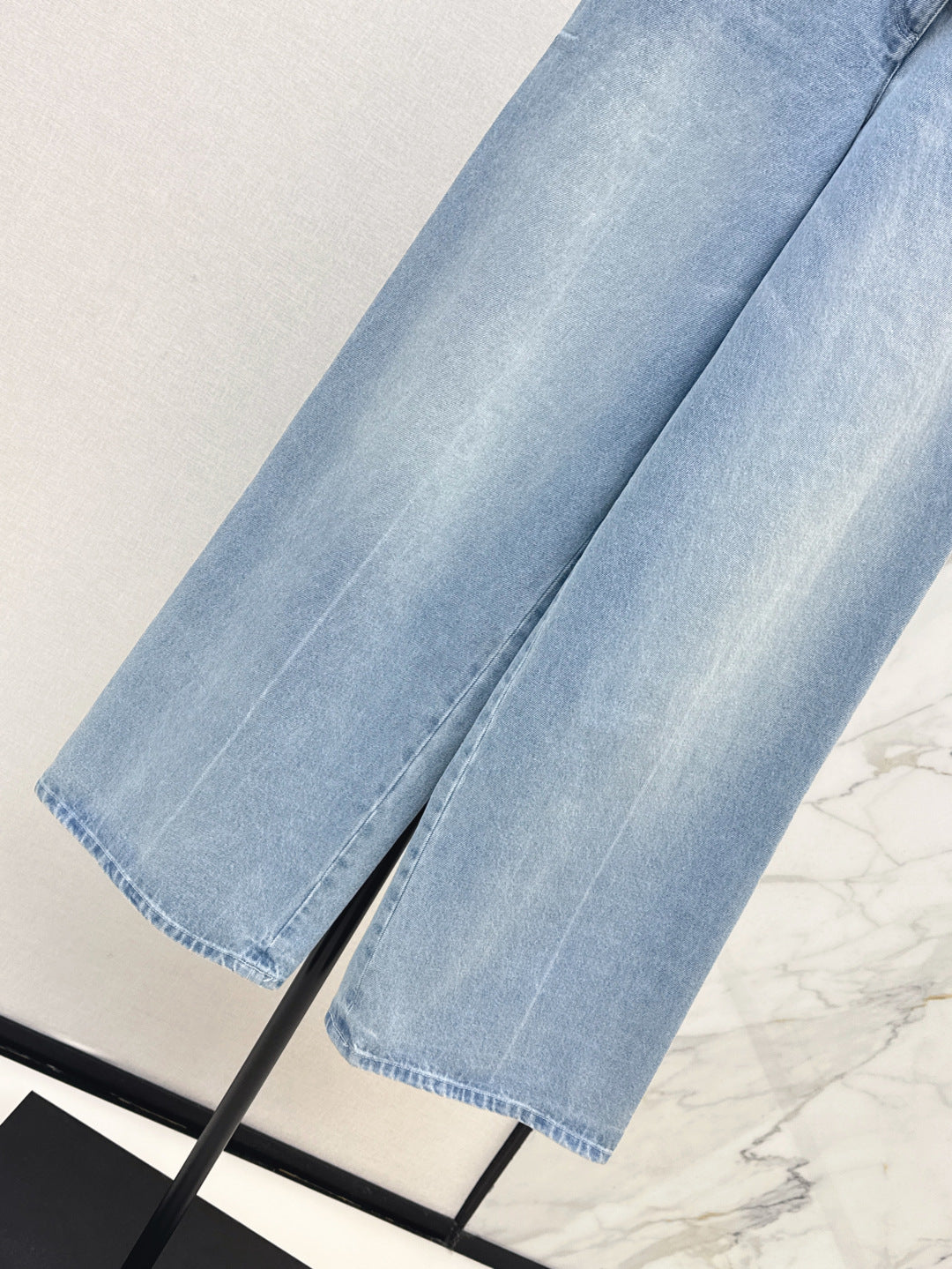 Chan 25ss beaded jeans