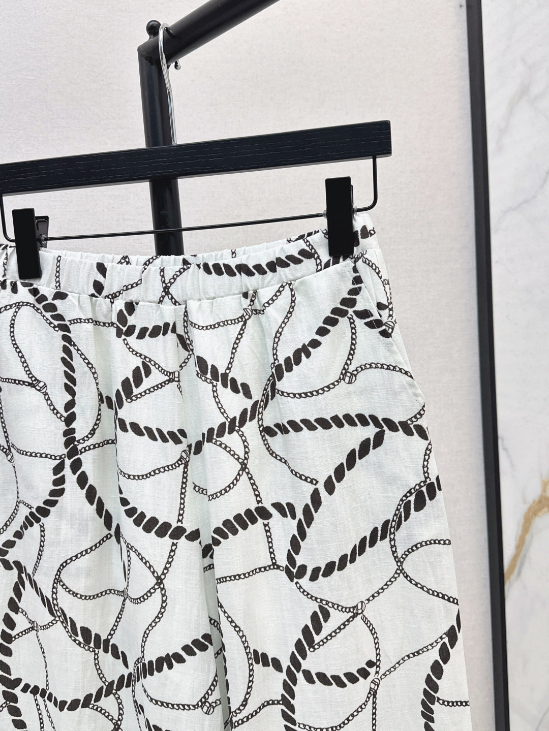 Herm 25ss linen print pants