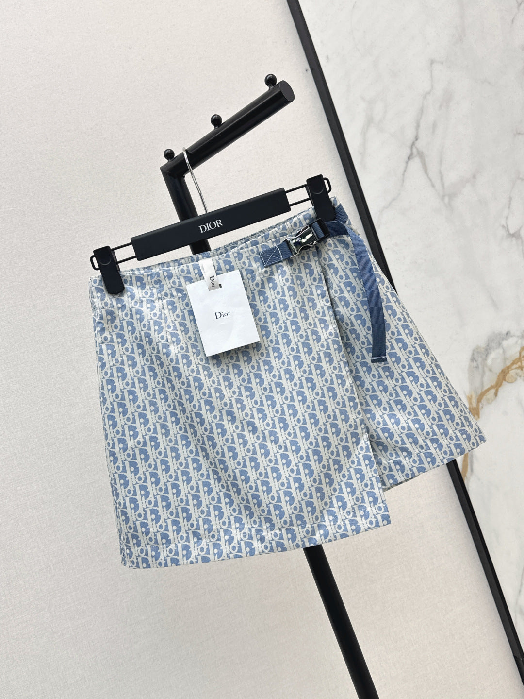 CD 25SS miss print skort