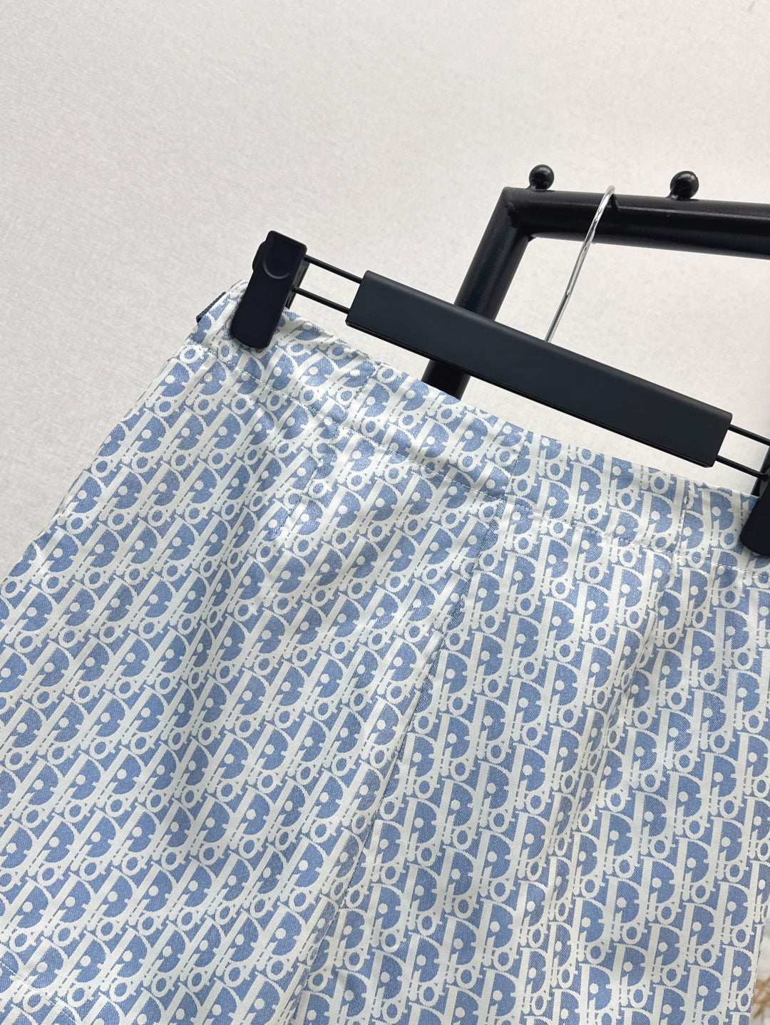 CD 25SS miss print skort