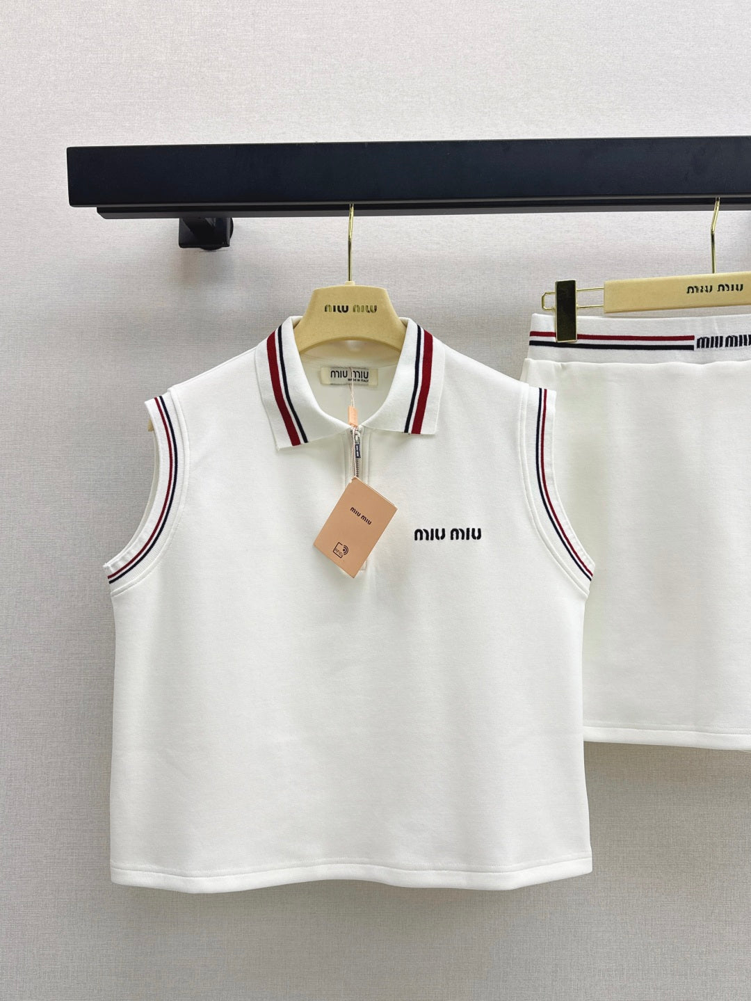 Miu 25ss vest skirt set