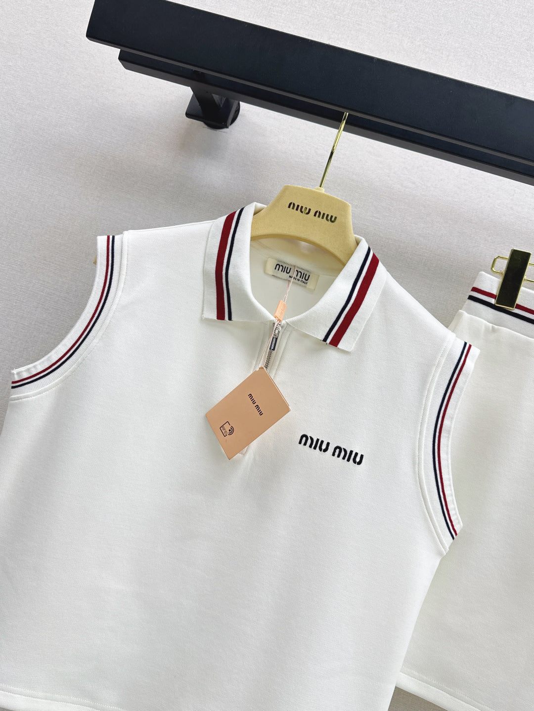 Miu 25ss vest skirt set