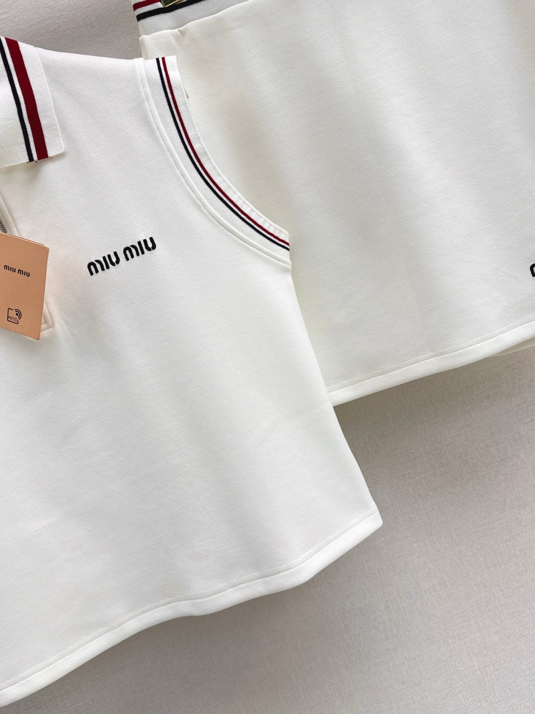 Miu 25ss vest skirt set