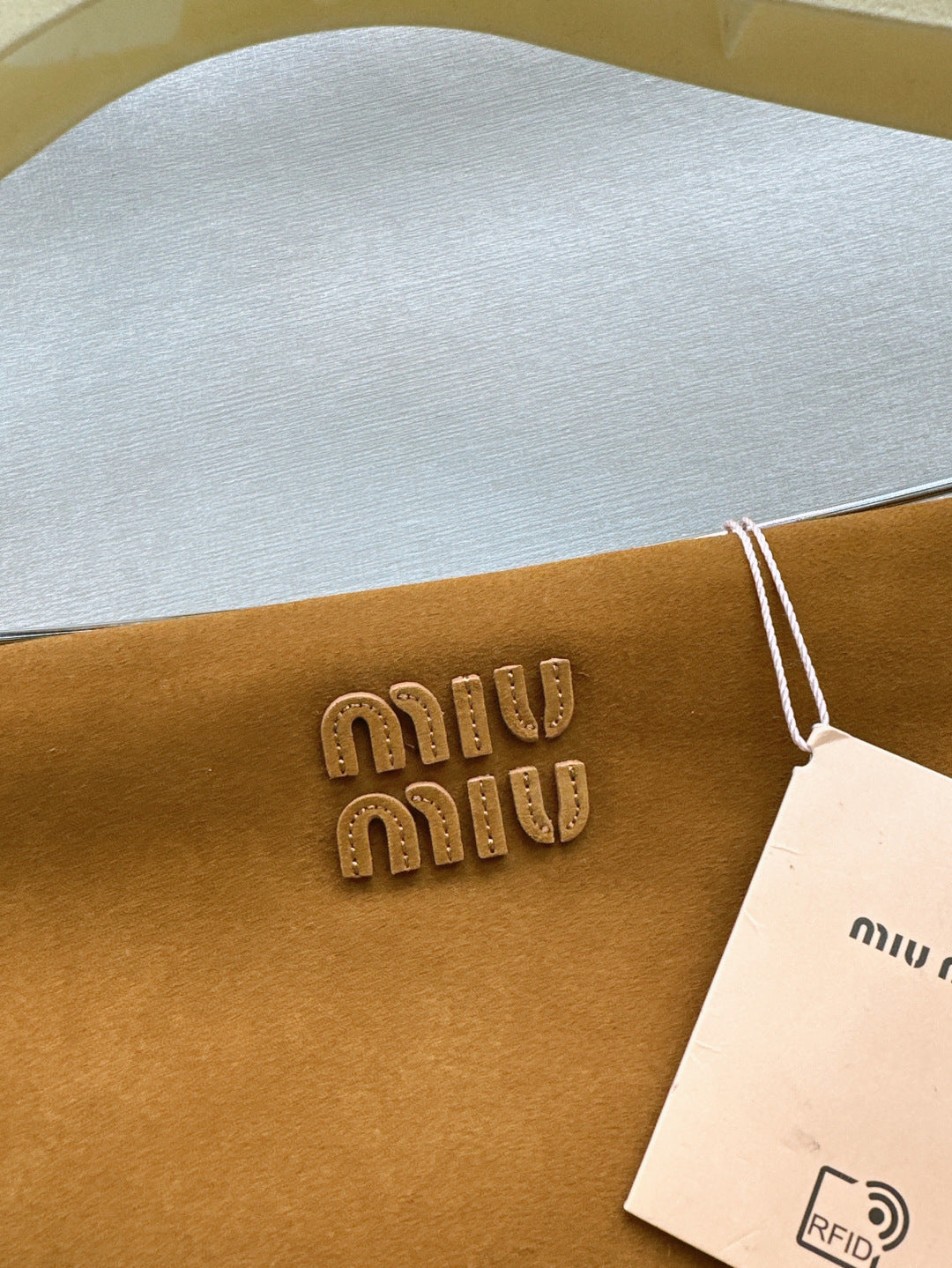 Miu 25ss suede tube top