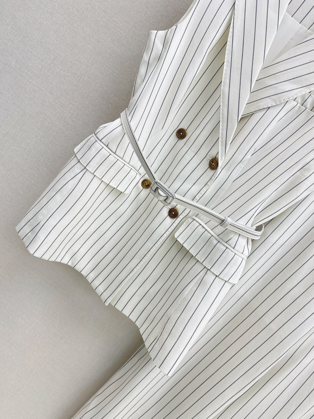 Max 25ss vest suit