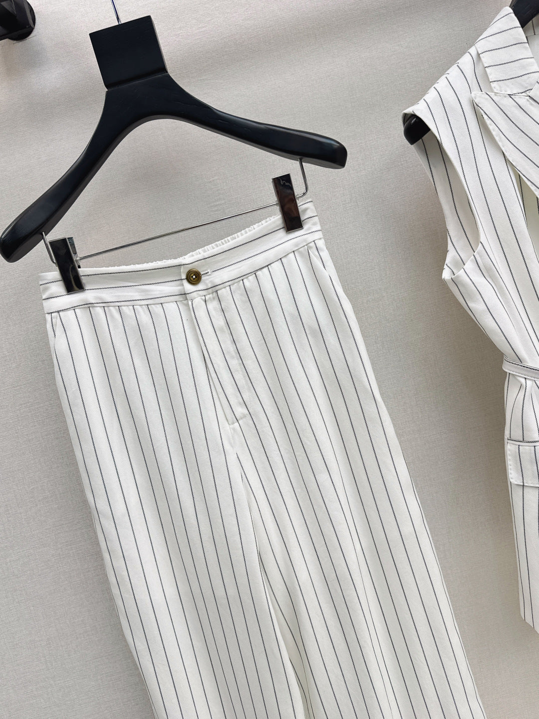 Max 25ss vest suit