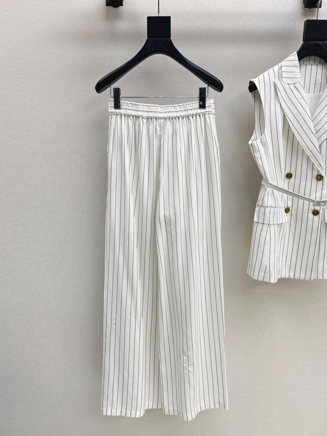 Max 25ss vest suit