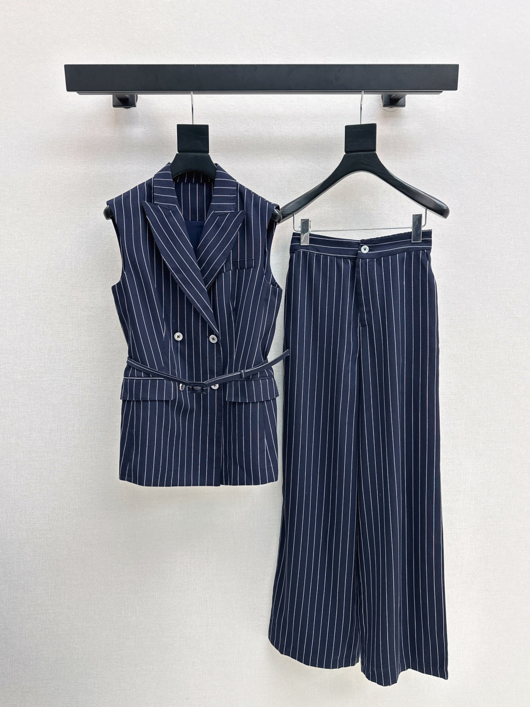 Max 25ss vest suit