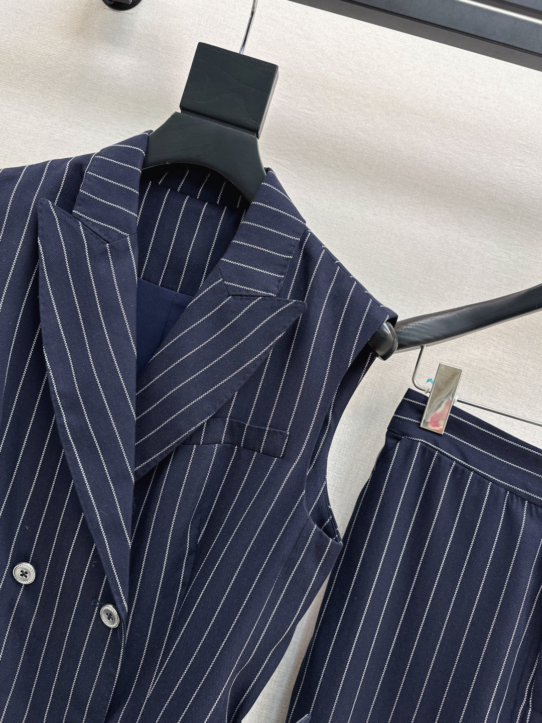 Max 25ss vest suit